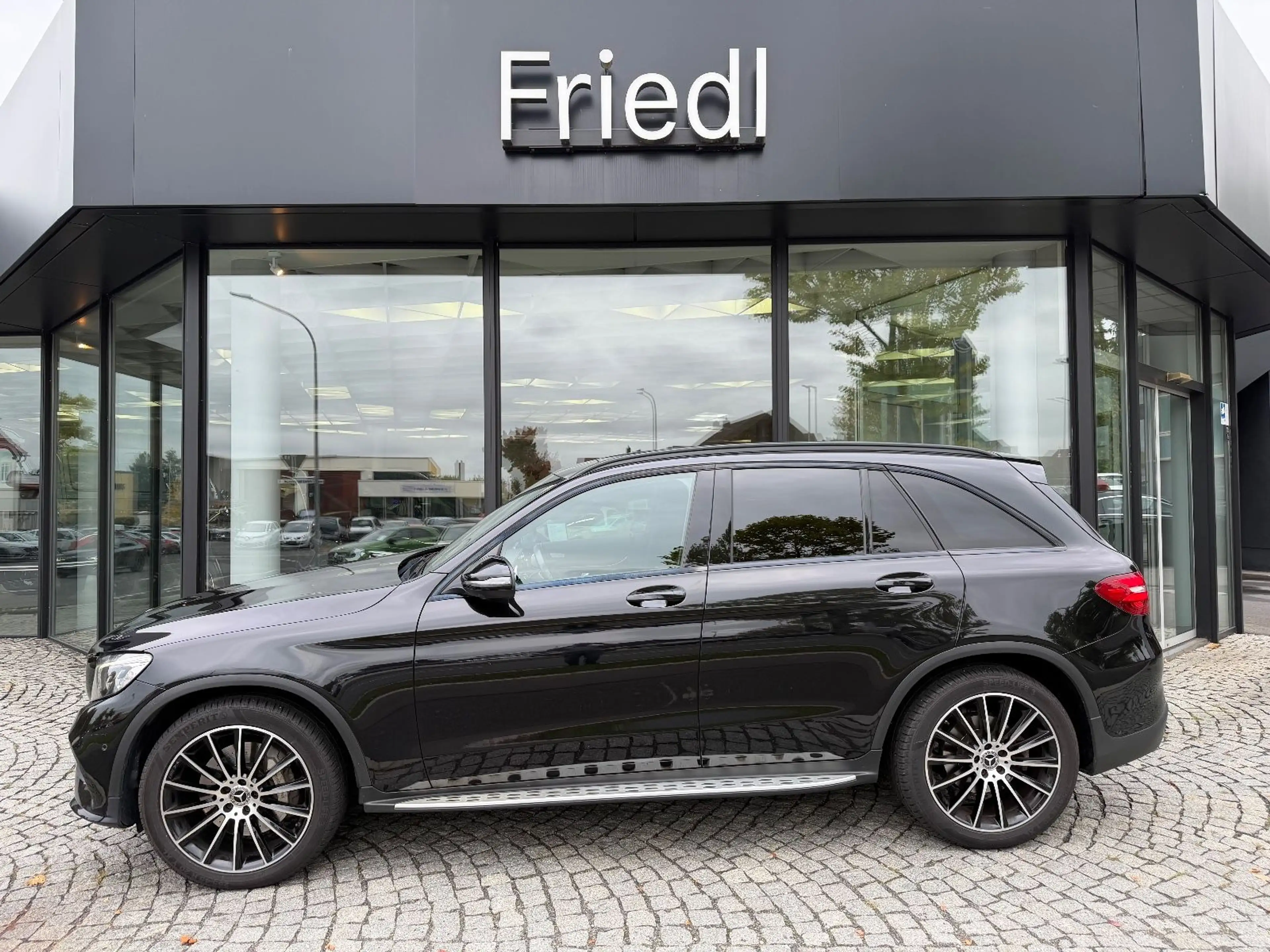 Mercedes-Benz GLC 350 d 4M AMG, Multibeam, AHK, Pano, Burm.