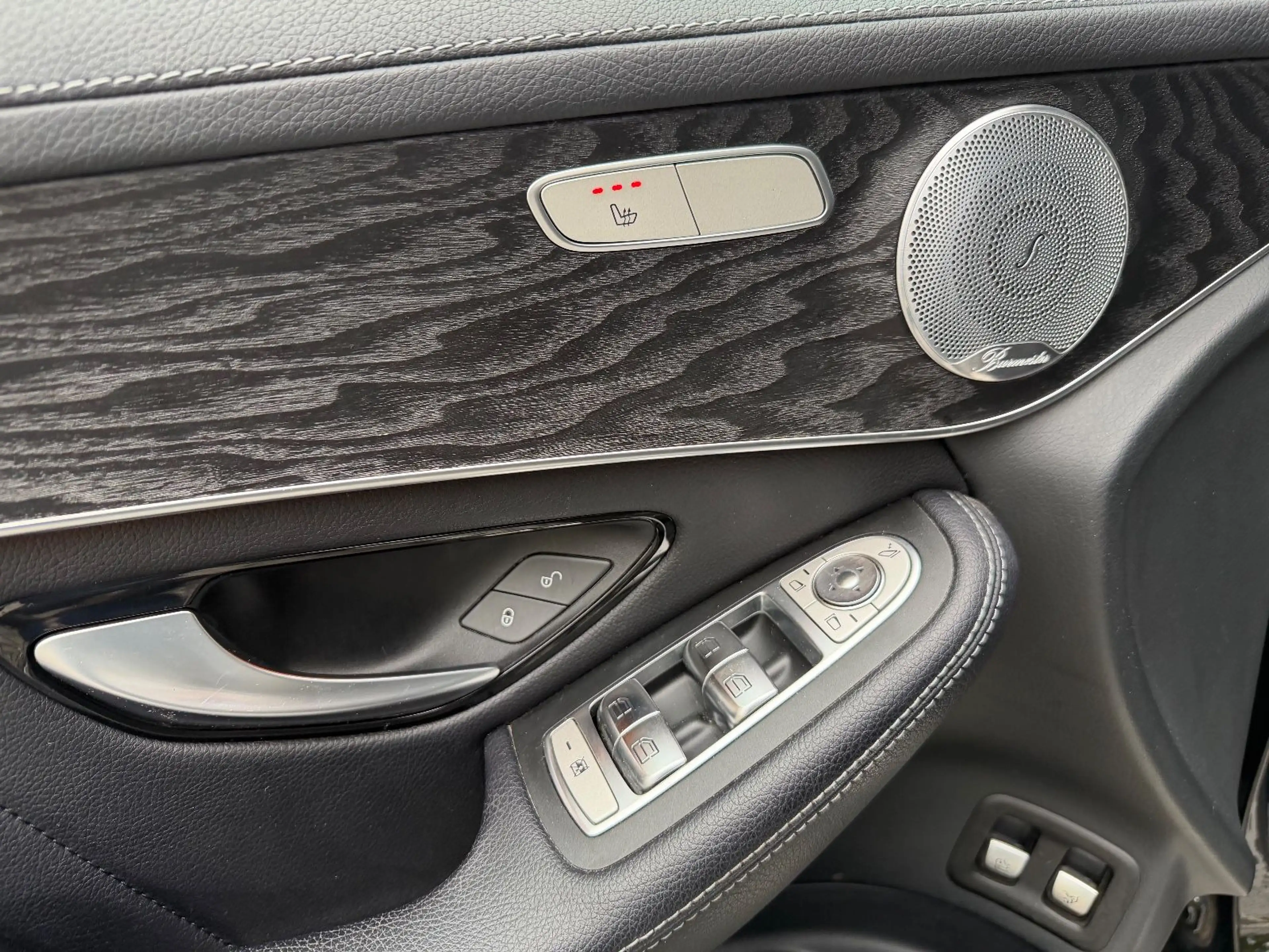 Mercedes-Benz GLC 350 d 4M AMG, Multibeam, AHK, Pano, Burm. — photo 13