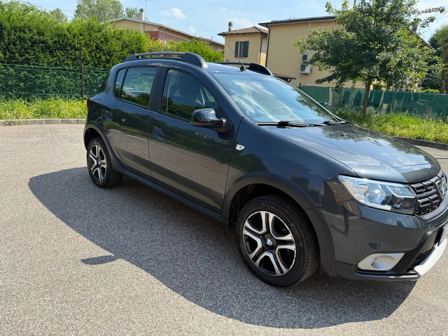 Dacia Sandero Stepway 1.0 tce Gpl - NEOP. - 12 MESI DI GAR. - Gris - 2