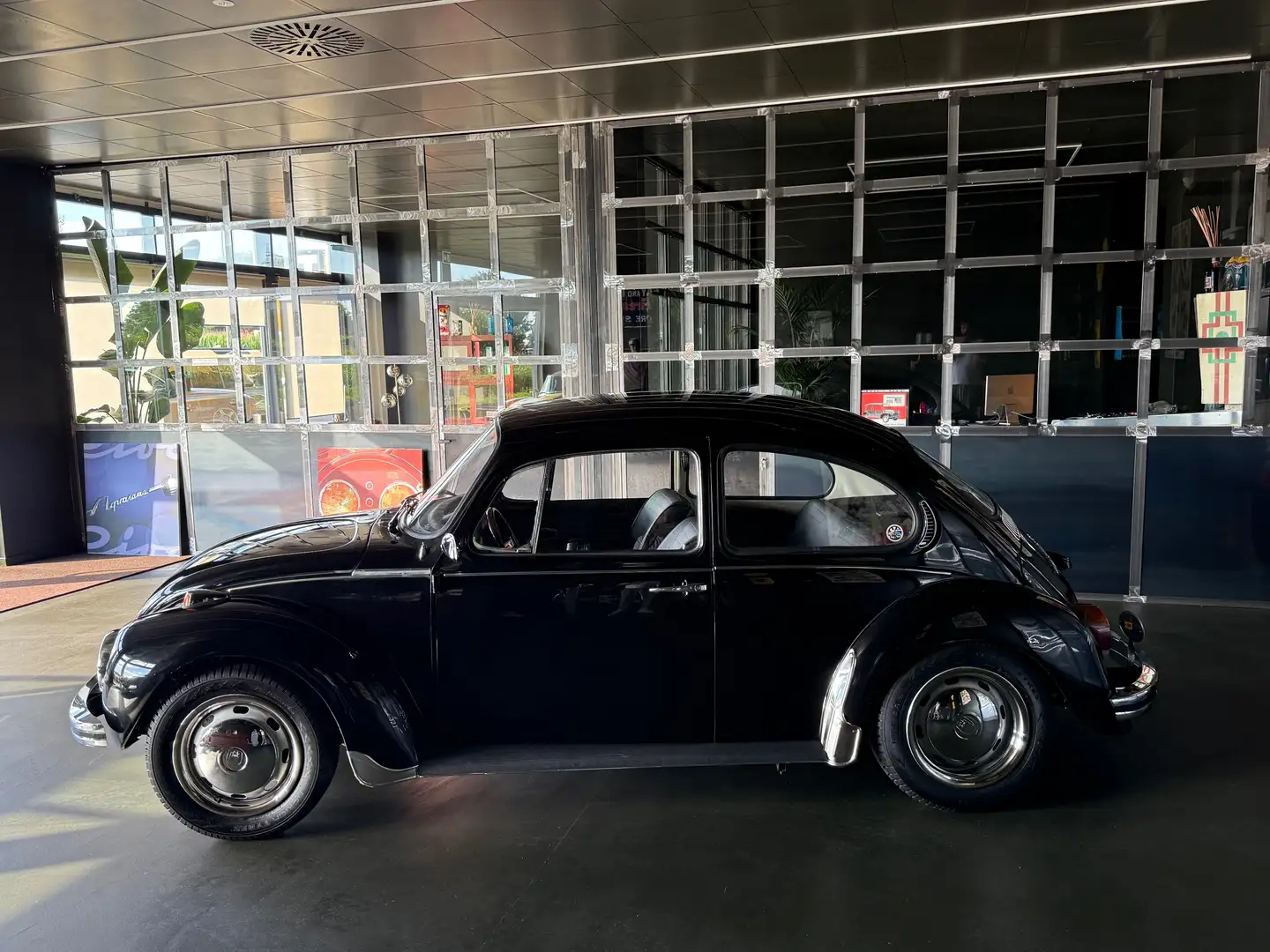 Volkswagen Maggiolino MOD.13/D1  "The world's style" Zwart - 2