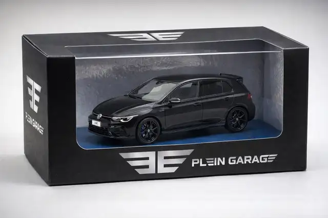 Volkswagen Golf R super promo Plein Garage