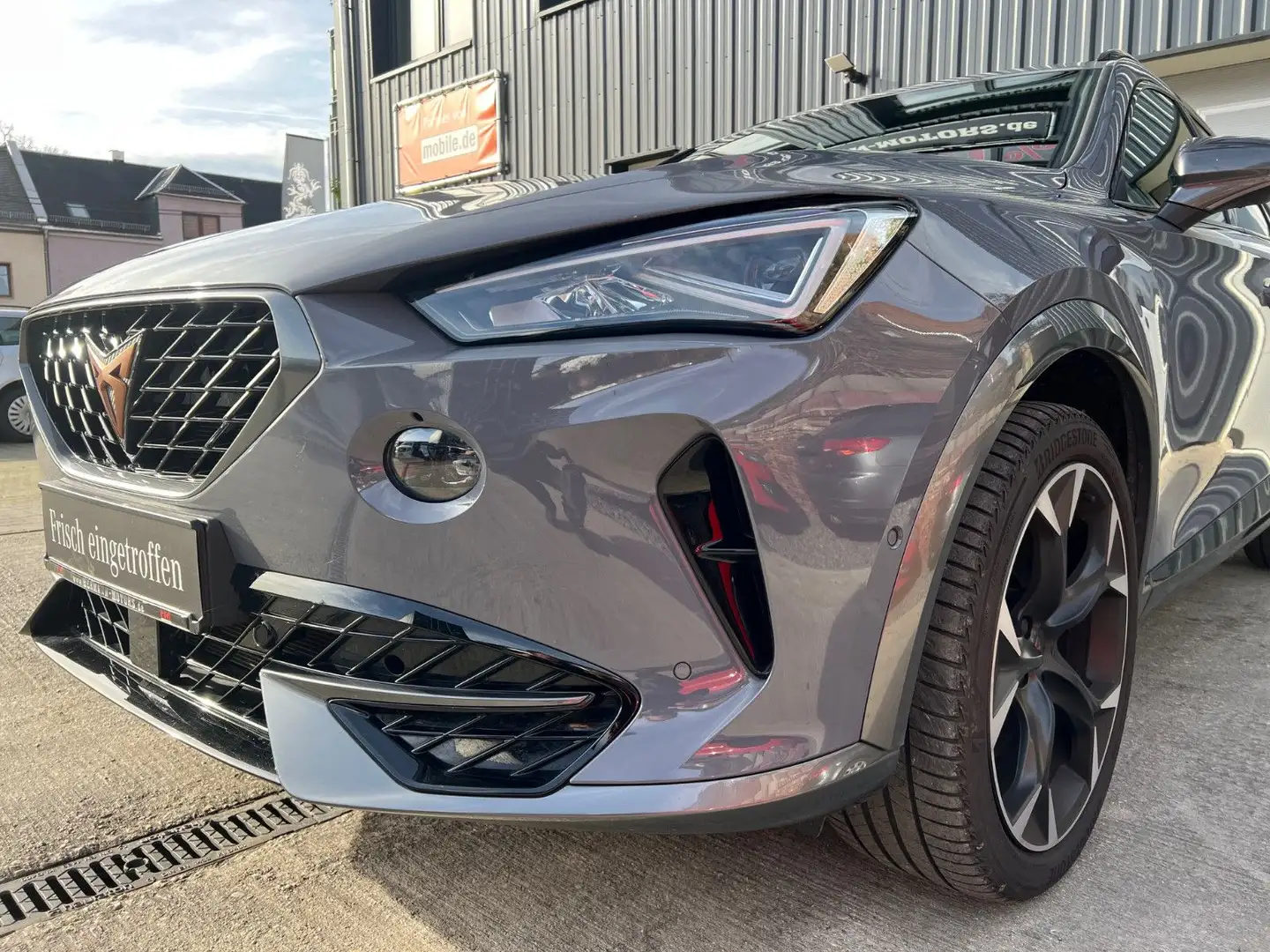 CUPRA Formentor VZ 4Drive/DAB+/Navi/Kessy/LED/3-Z-Kli Grau - 2