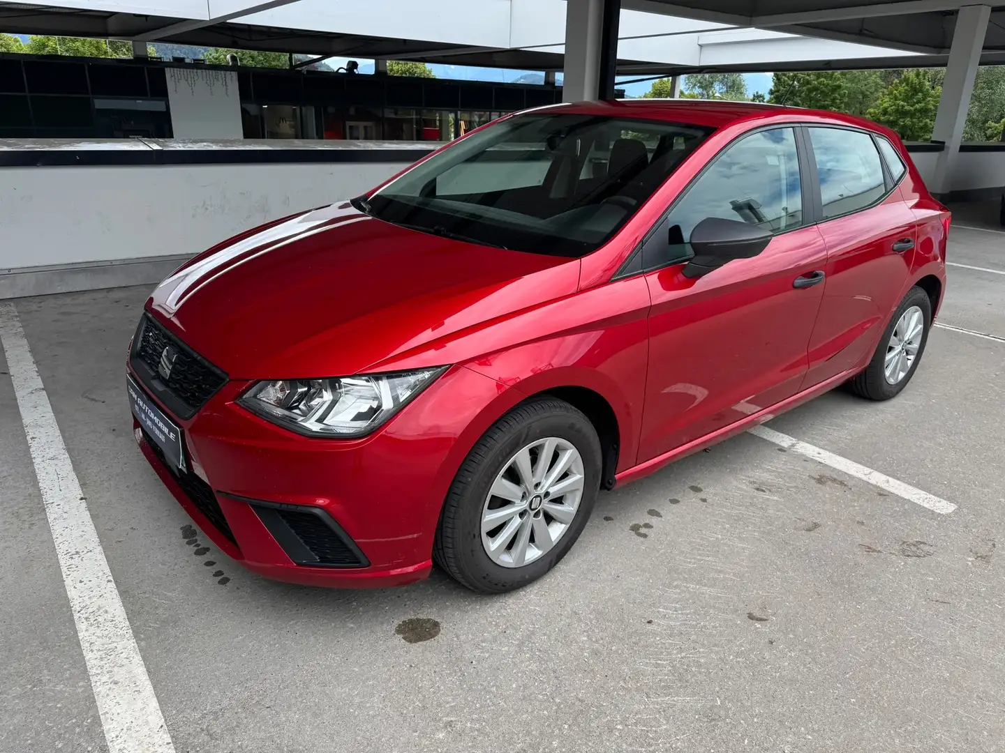 SEAT Ibiza Basis Rot - 2