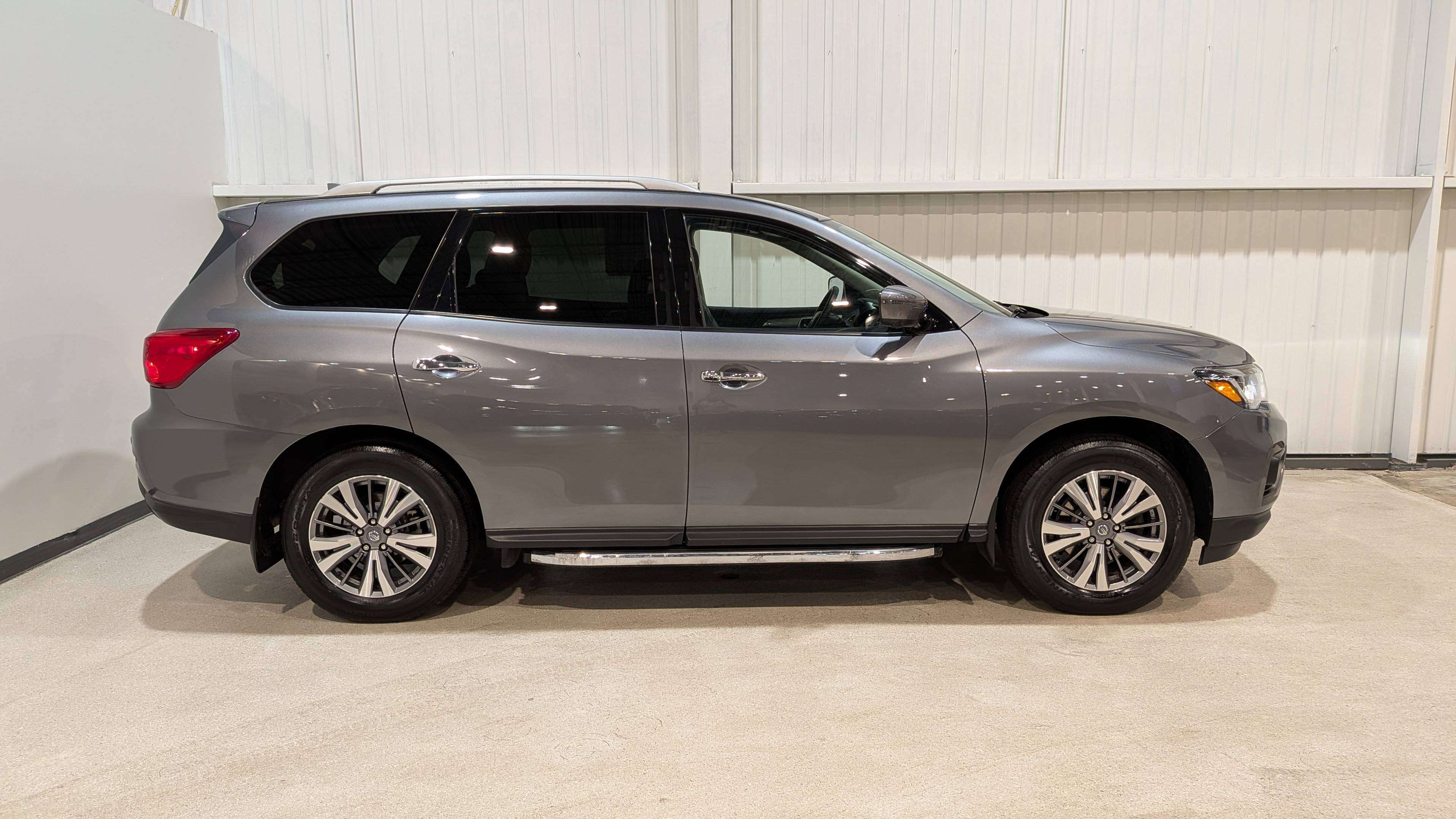 Nissan Pathfinder 2020