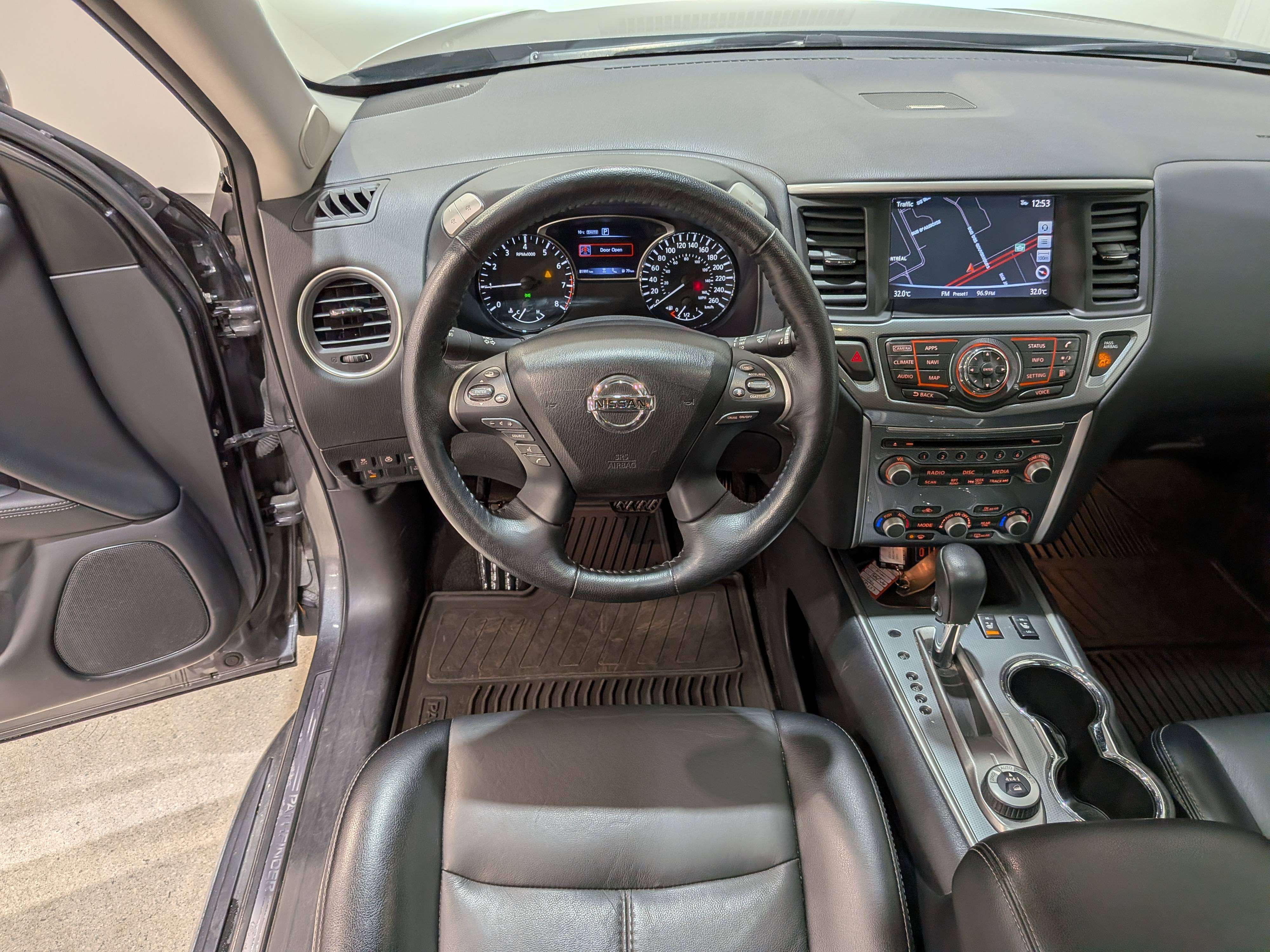 Nissan Pathfinder 2020