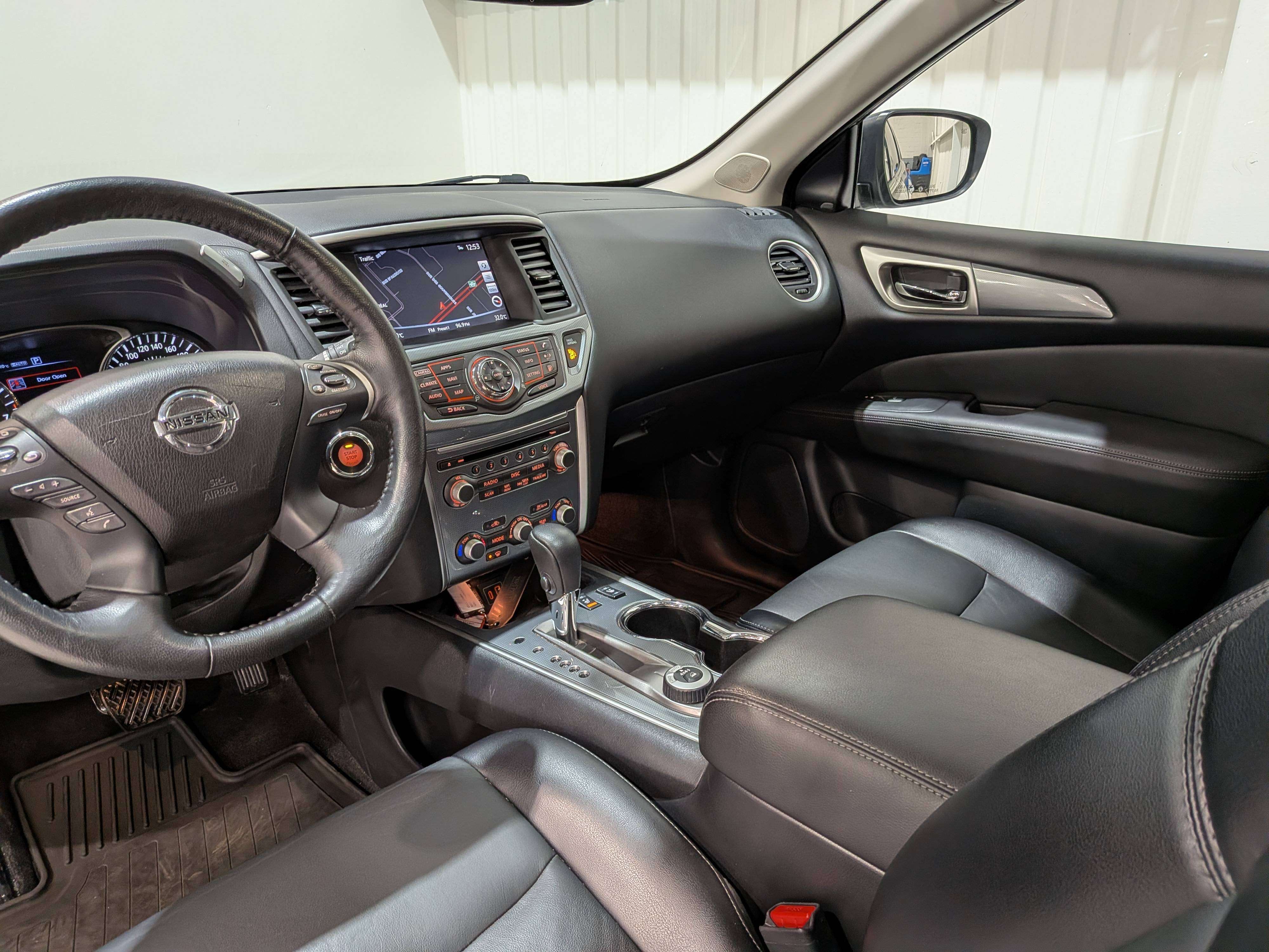 Nissan Pathfinder 2020