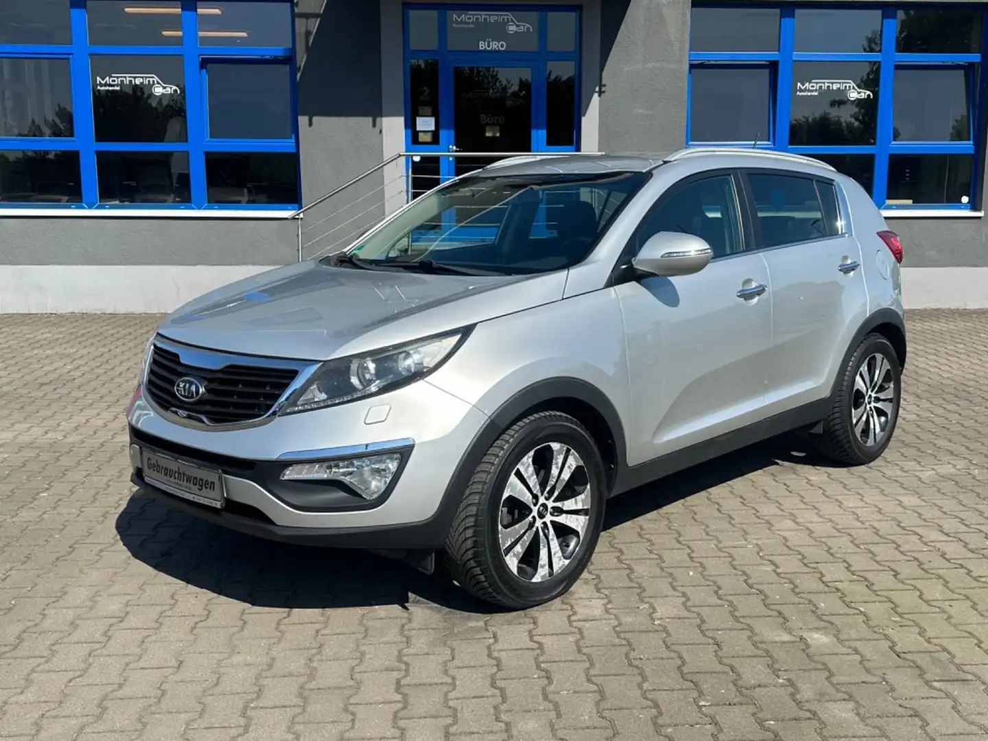 Kia Sportage Spirit 2WD Plateado - 1