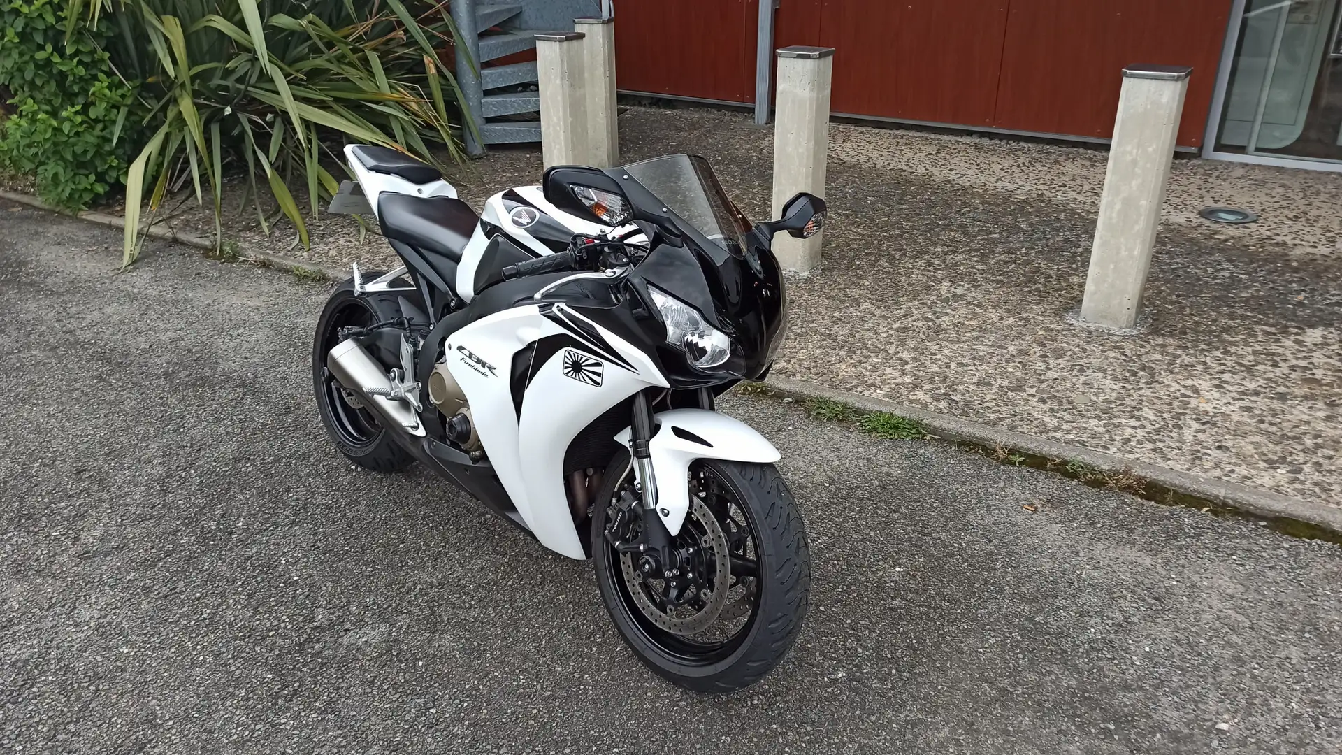 Honda Fireblade Blanc - 1