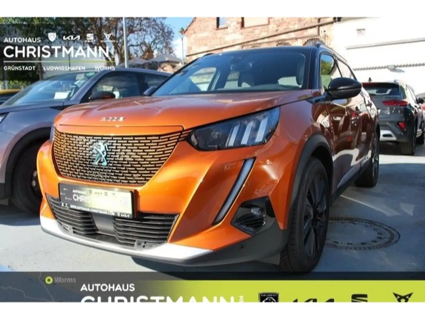 Peugeot 2008 e GT 136 Navigation LED ACC Rückfahrkamera Apple C Orange - 1