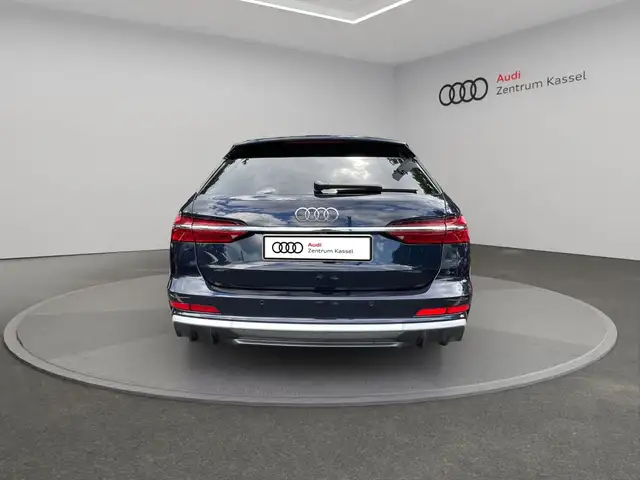 Audi S6 view 6