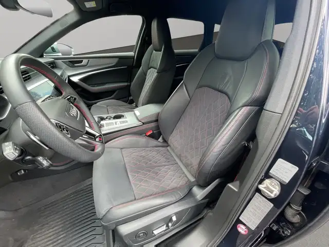 Audi S6 view 11