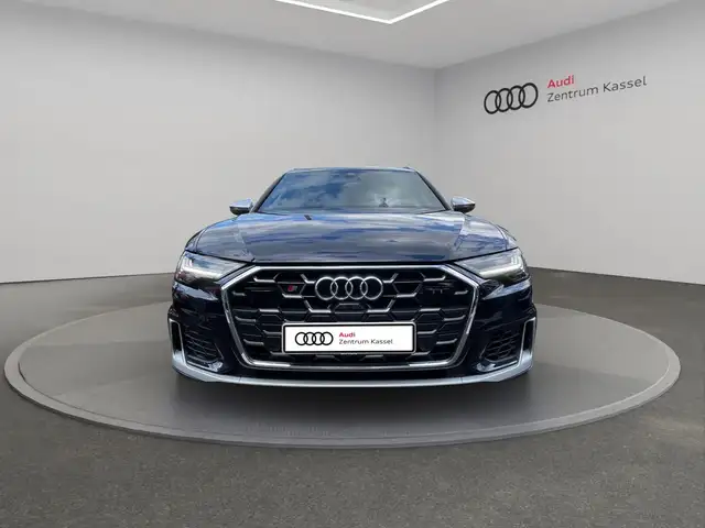 Audi S6 view 10