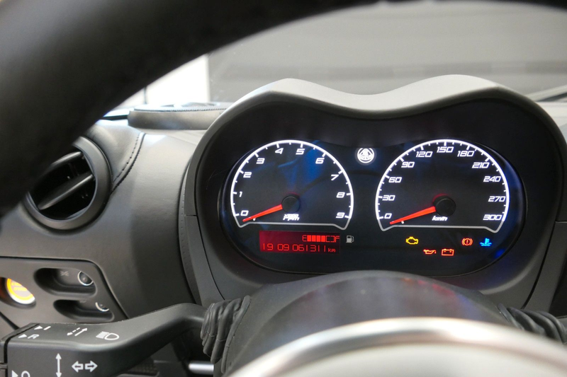Lotus Elise Sport 220 - FSH - wie neu - perfekter Zust — photo 15