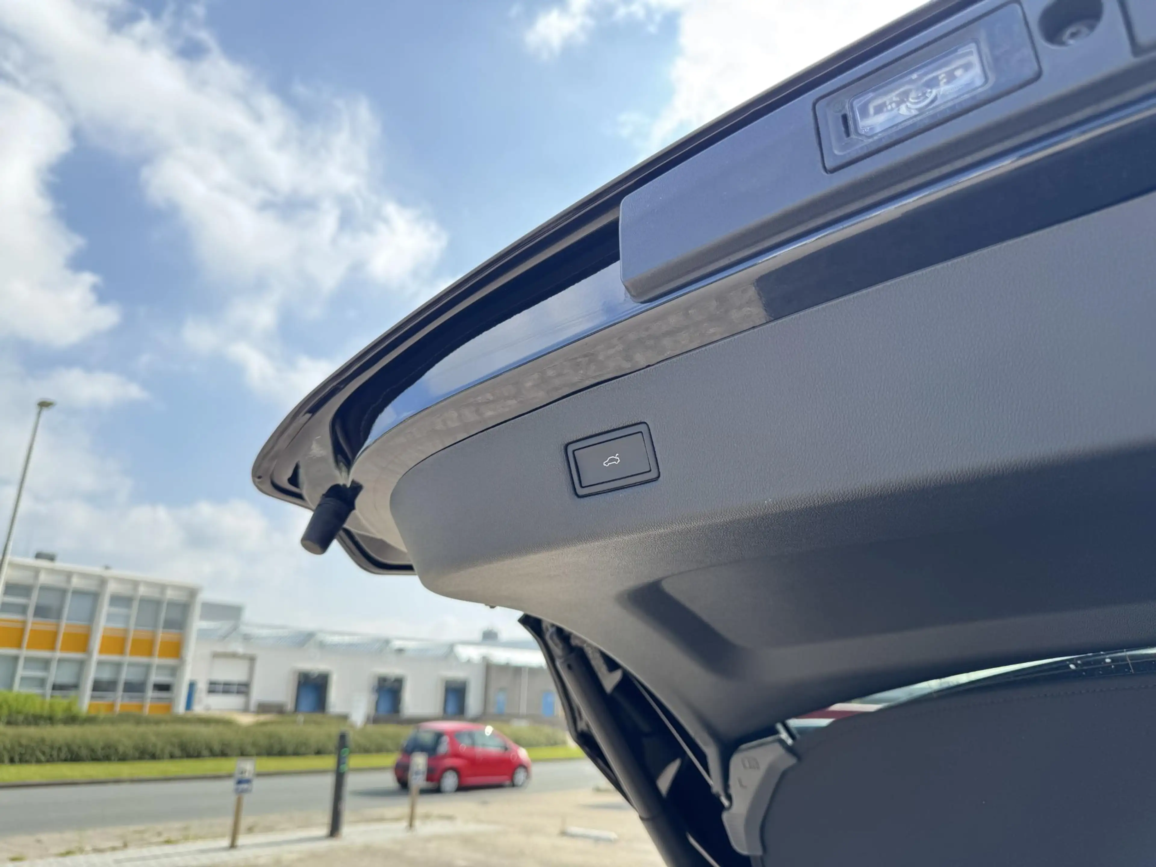 Ford Explorer Premium Extended Range AWD 79 kWh 11.000 KM | SOH — photo 5