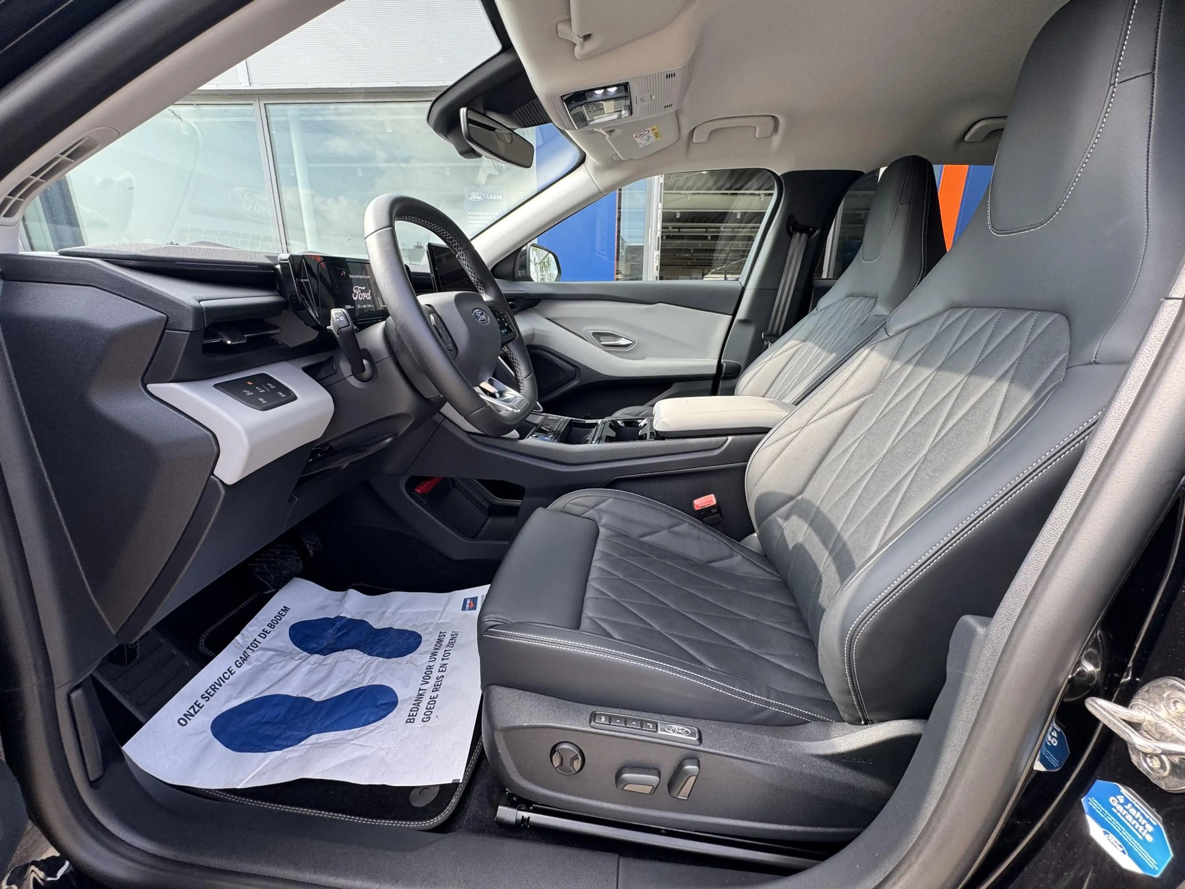 Ford Explorer Premium Extended Range AWD 79 kWh 11.000 KM | SOH — photo 10