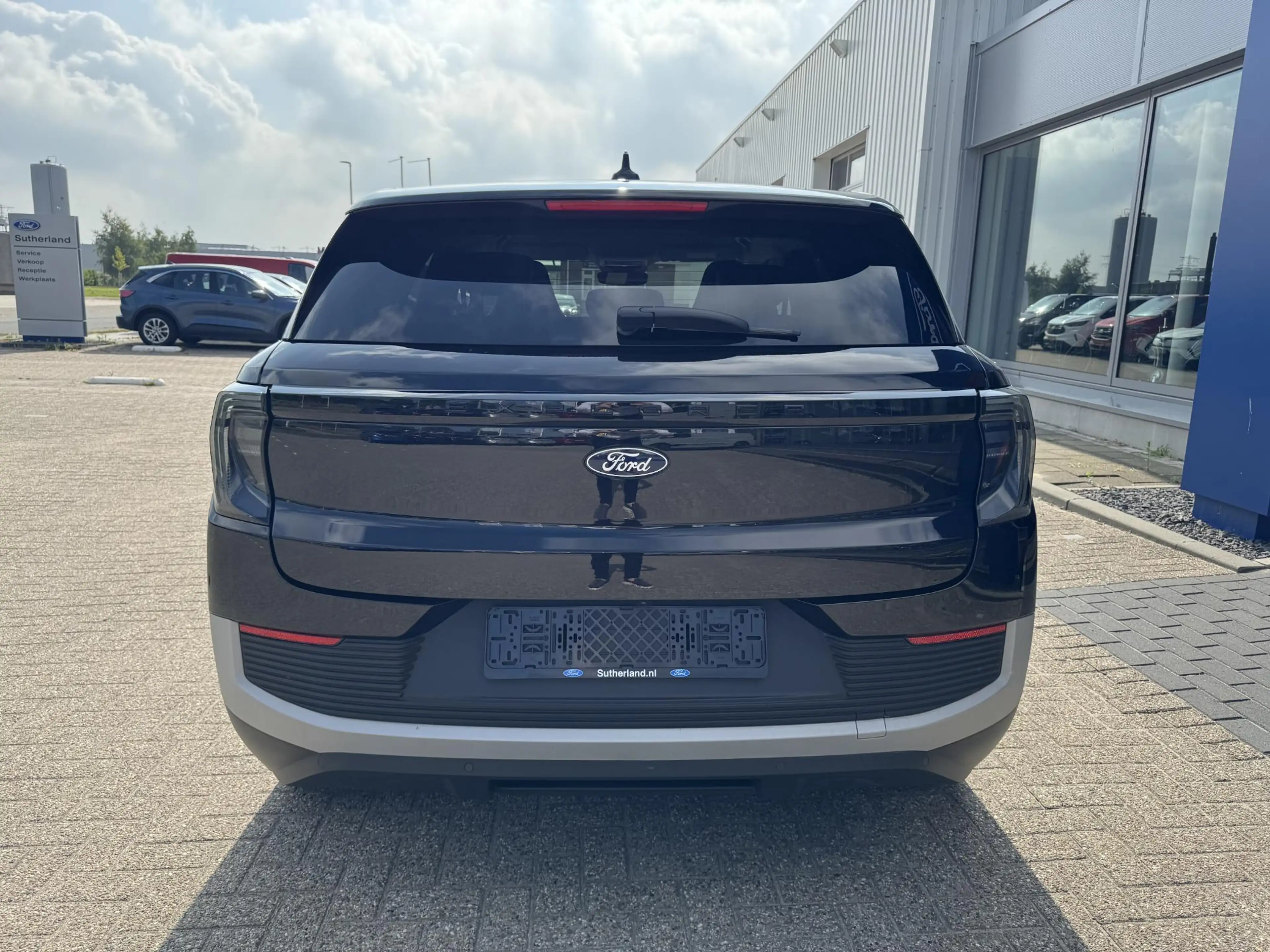 Ford Explorer Premium Extended Range AWD 79 kWh 11.000 KM | SOH — photo 4