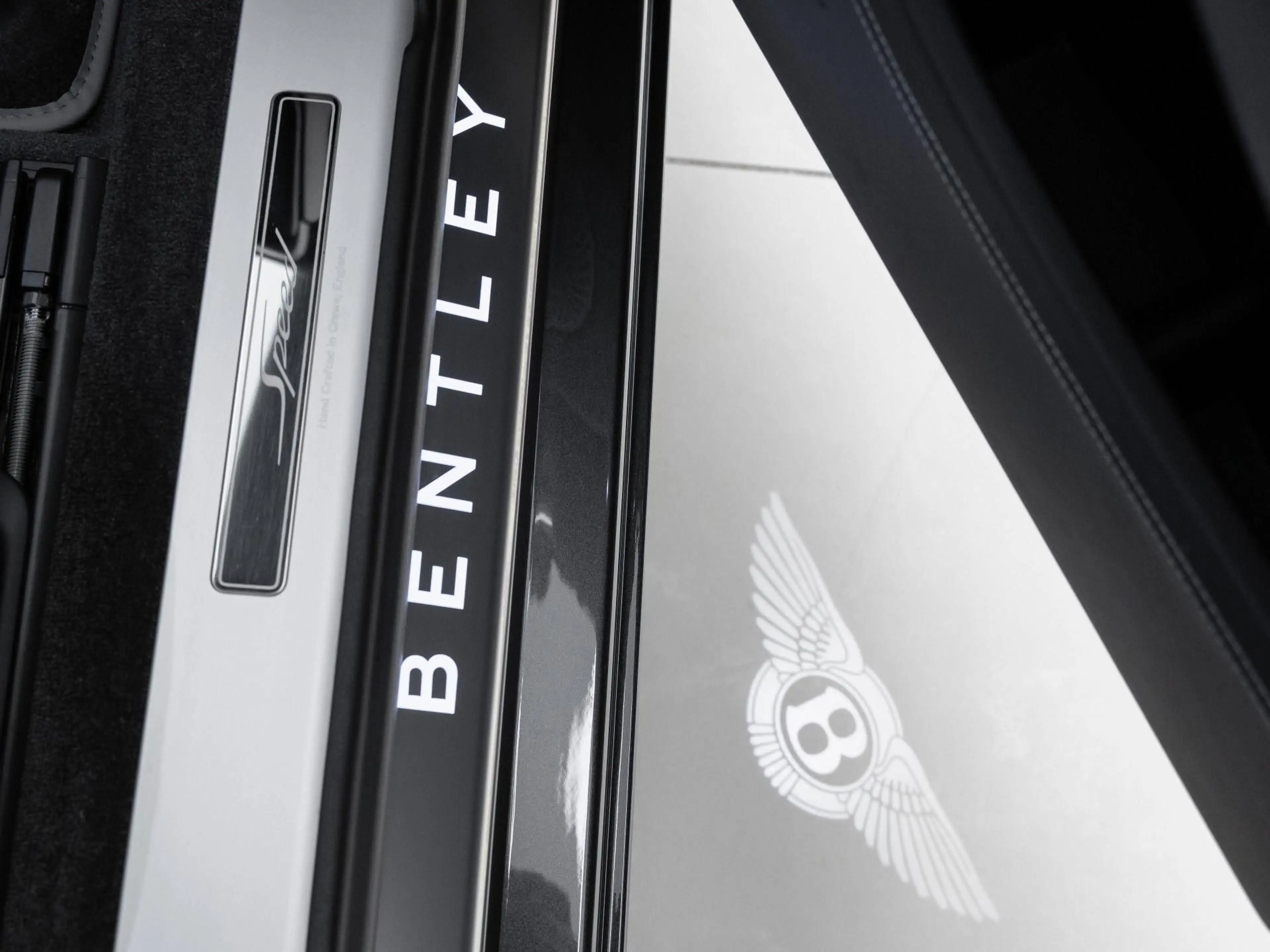 Bentley Continental GT Speed OMBRE PAINT / FIRST CAR IN EU — photo 21