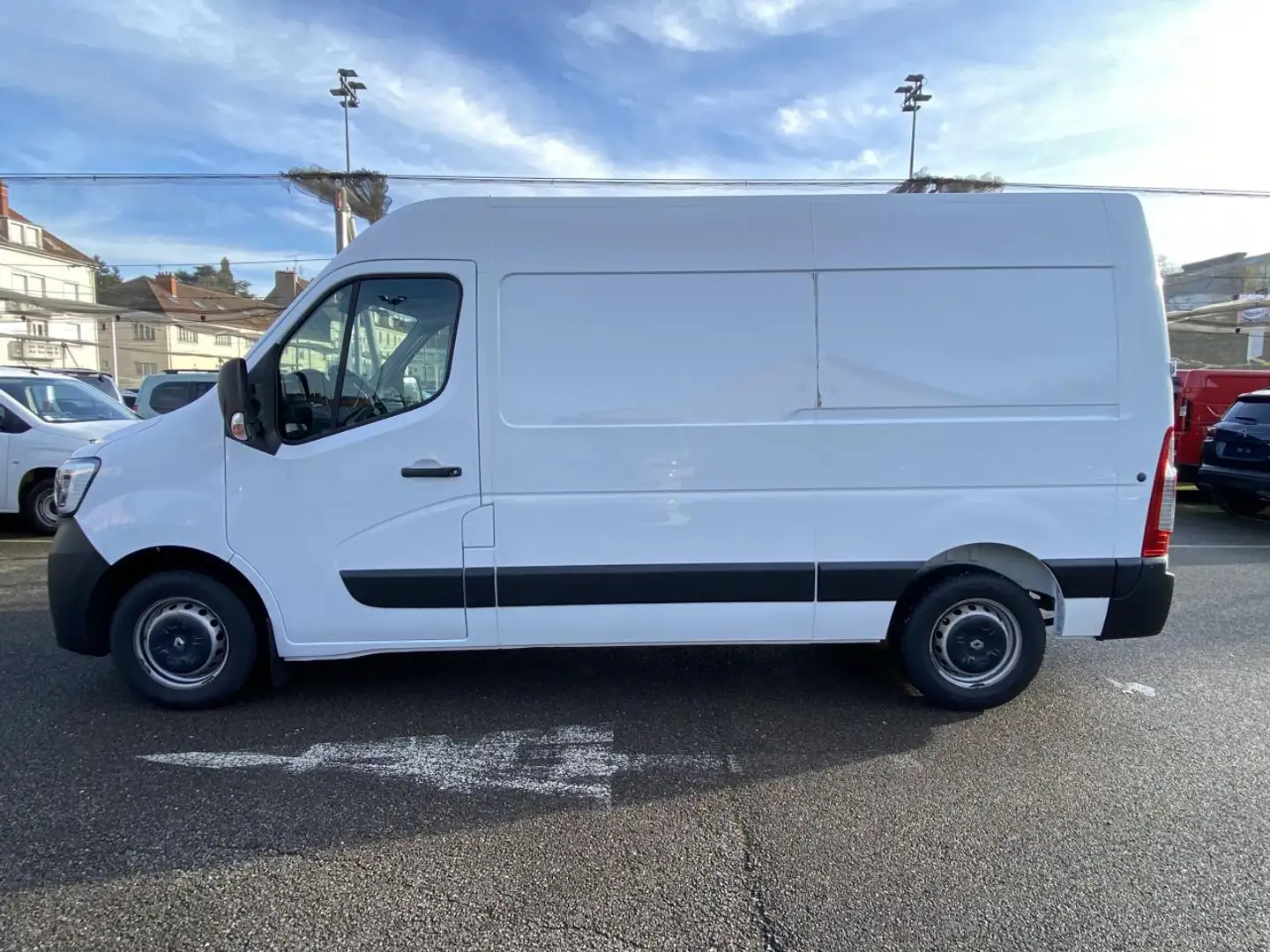 Renault Master III (2) FOURGON TRACTION GRAND CONFORT F3300 L2H2  Weiß - 2