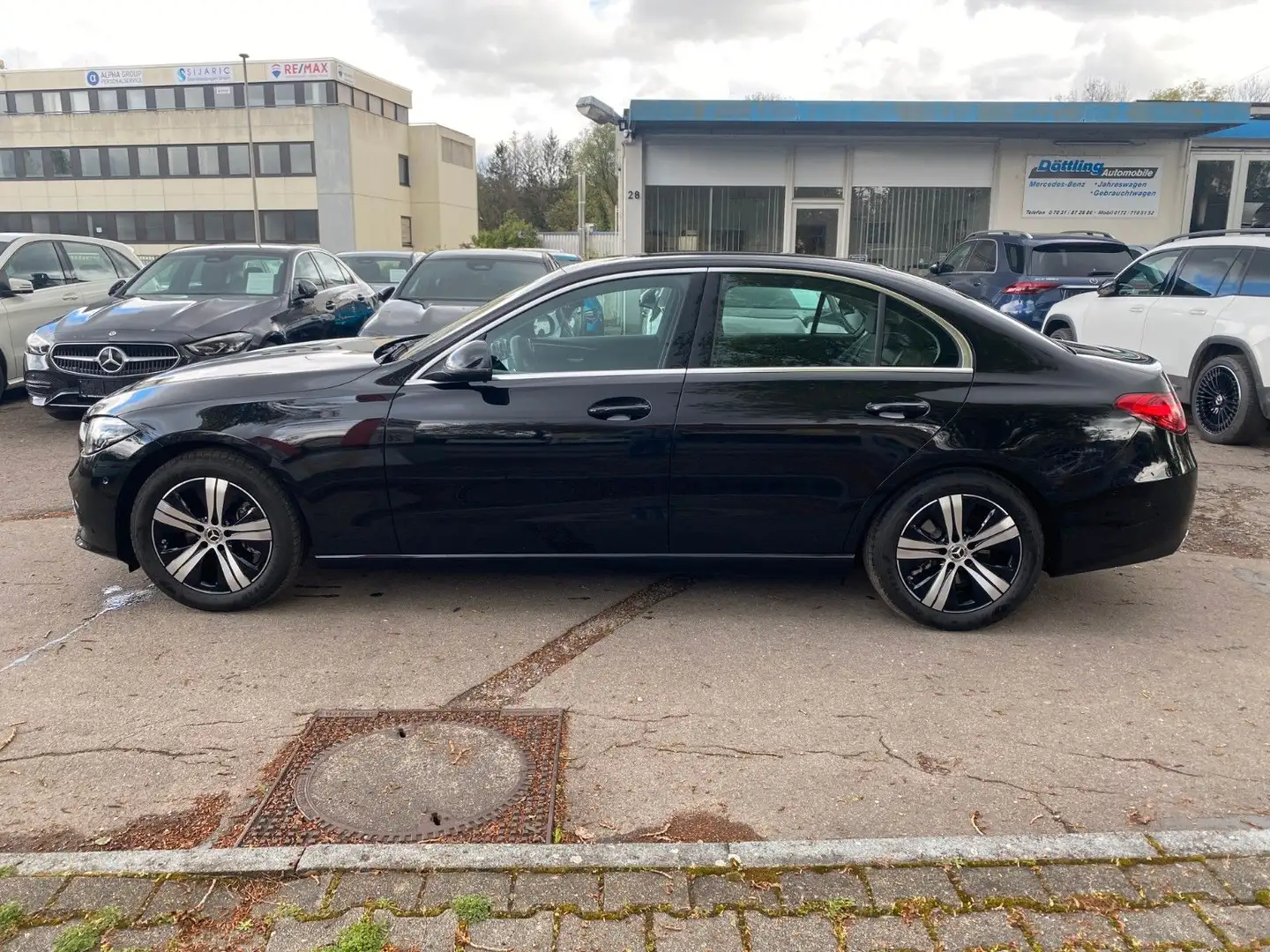 Mercedes-Benz C 180 Avantgarde Advanced/Kamera/Spur/LED/Ambie Zwart - 2