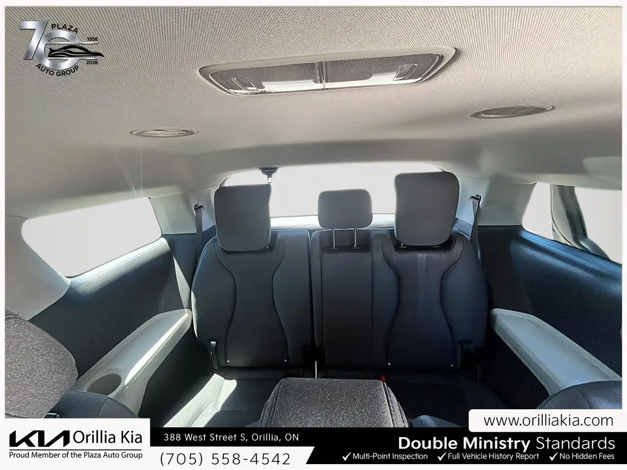 Kia Carnival photo Kia Carnival