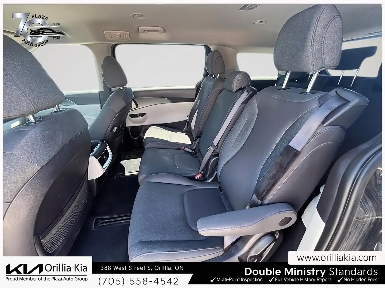 Kia Carnival photo Kia Carnival