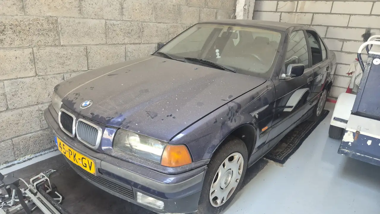 BMW 316i Comfort Edition, foto 1