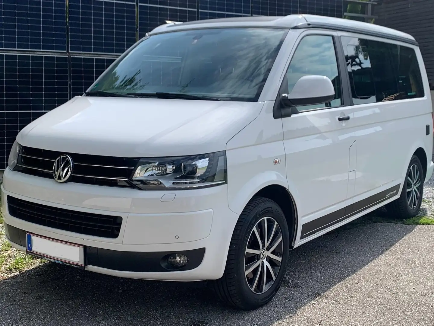 Volkswagen T5 California VW California Beach Edition T5 2.0 TDI Weiß - 2