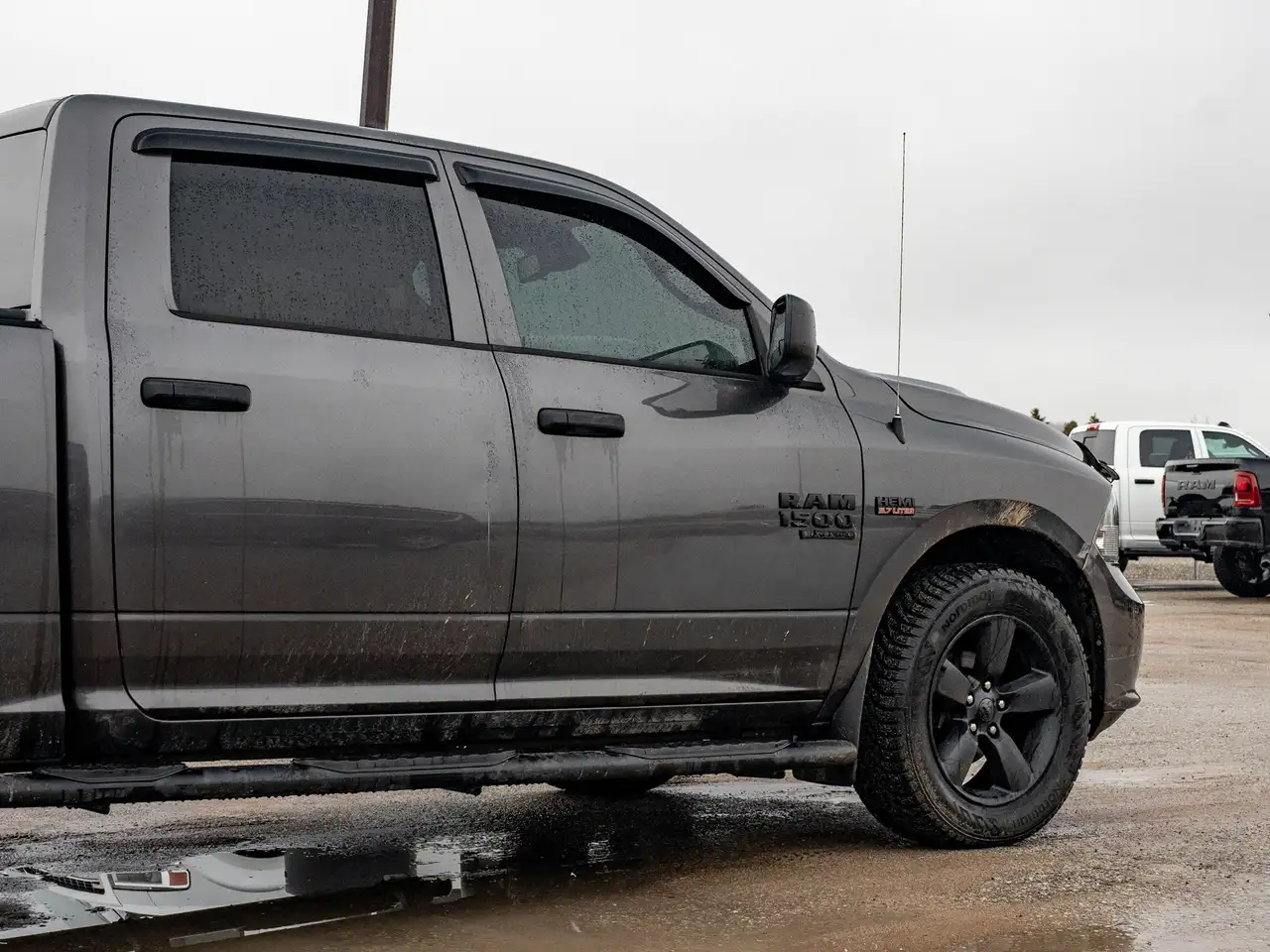 RAM 1500 fotografie RAM 1500