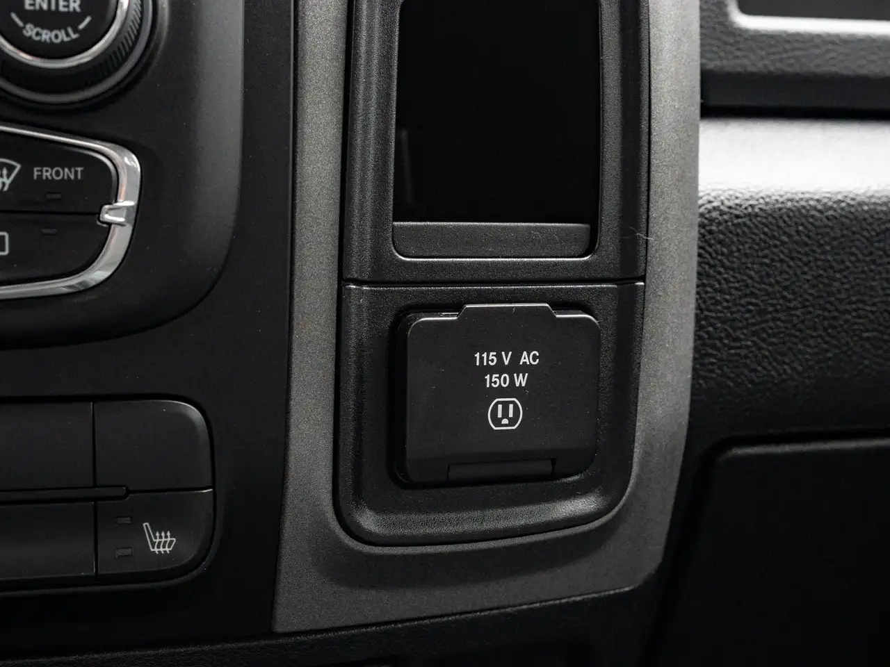 RAM 1500 fotografie RAM 1500