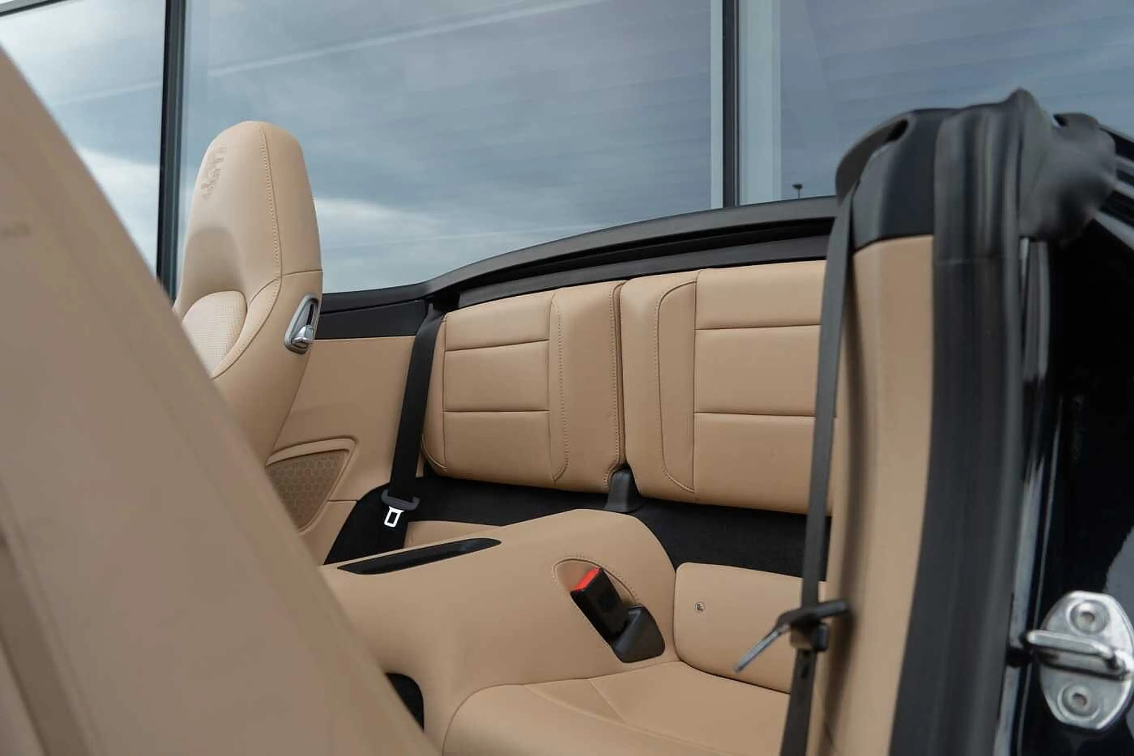 Porsche 991 991 Carrera 4S Cabrio **ONLY 12830 KM** — photo 14