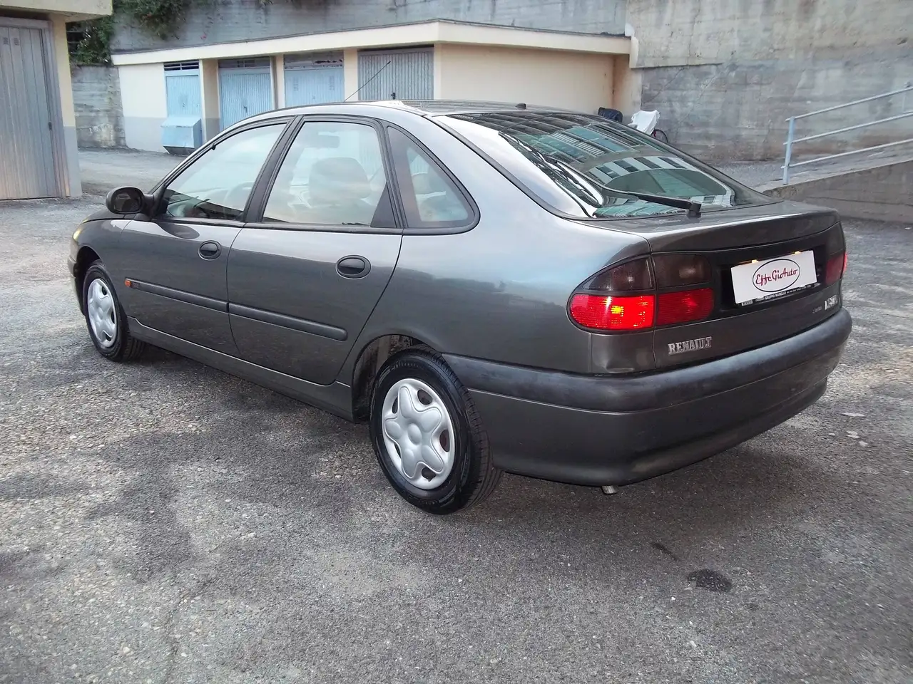 Renault Laguna 1.8i cat RXE 5p 84.900km reali !! Vettura in conto vendita, foto 3