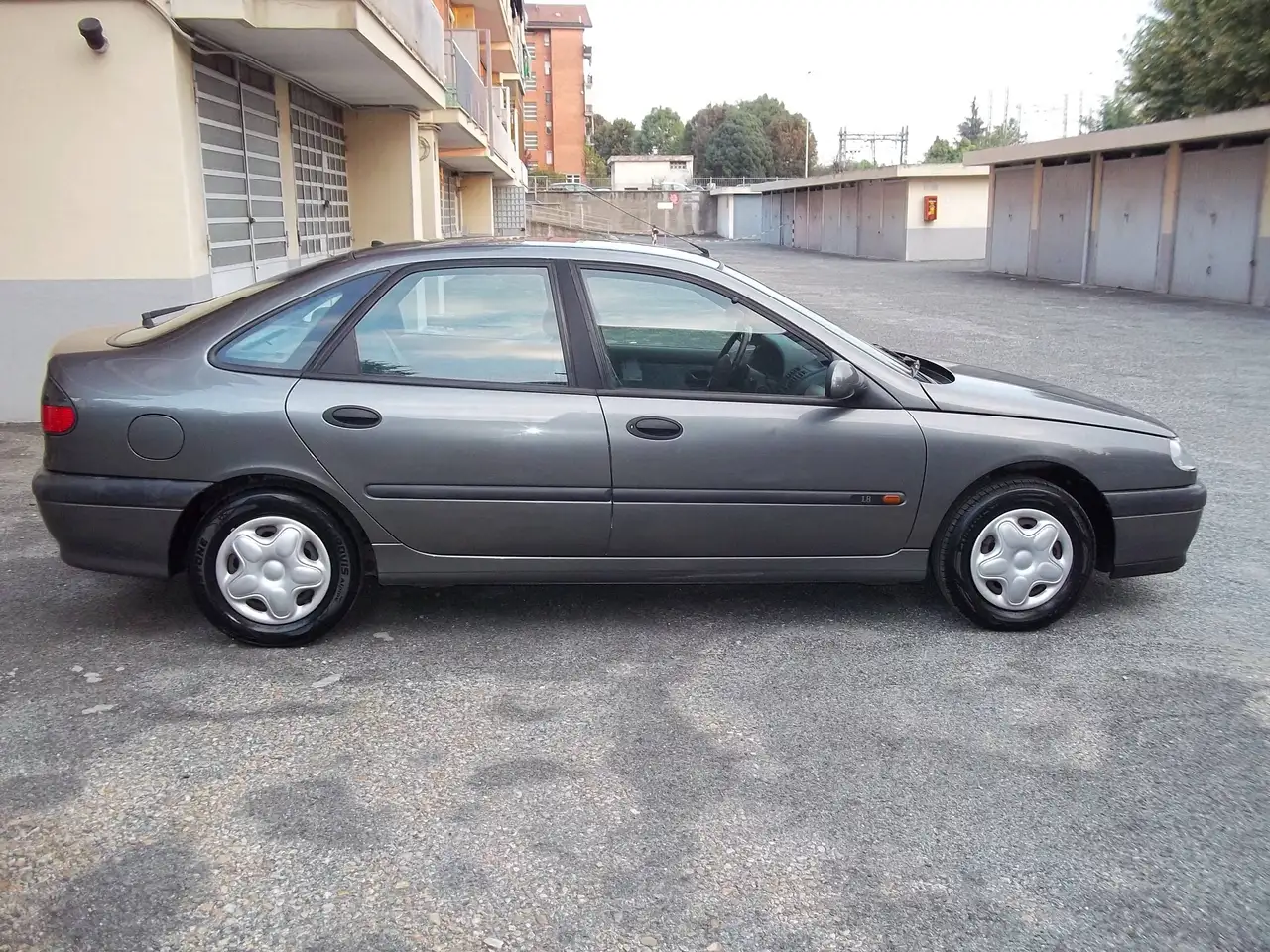 Renault Laguna 1.8i cat RXE 5p 84.900km reali !! Vettura in conto vendita, foto 7