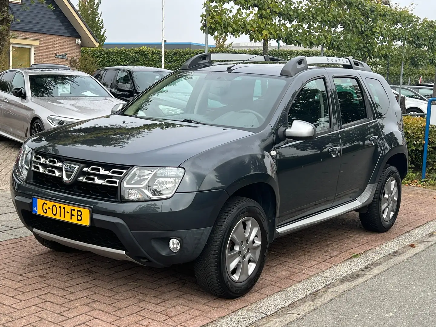 Dacia Duster 1.2 TCe 4x2 Prestige * APK 10-2026! Grigio - 2