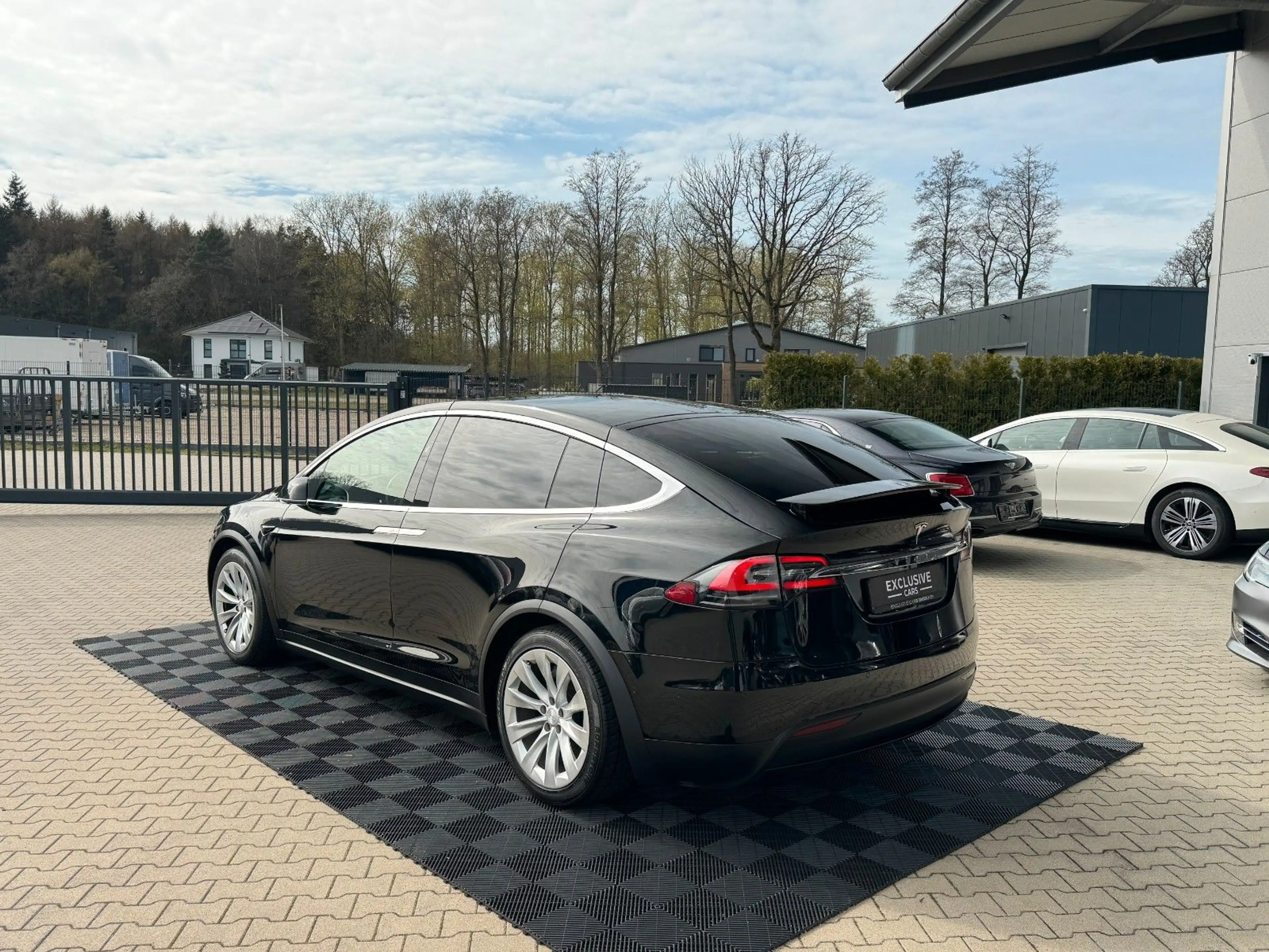 Tesla Model X MODEL X RAVEN PERFORMANCE | 7 SEATER | AP3 — photo 8