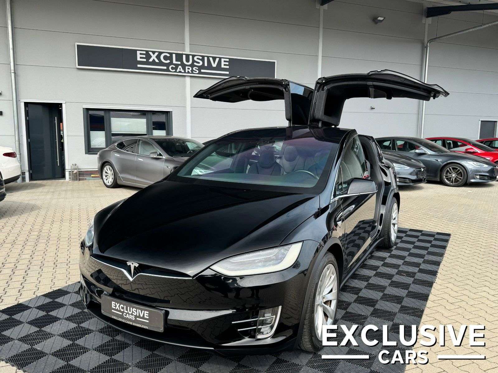 Second hand Tesla Model X electro