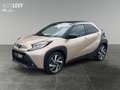 Toyota Aygo X 1.0 Pulse Faltdach*PDC*LED*SHZ*NAVI Beige - thumbnail 2