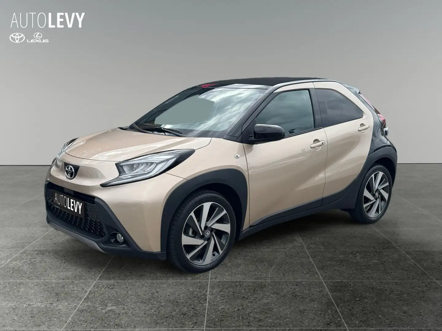 Toyota Aygo X 1.0 Pulse Faltdach*PDC*LED*SHZ*NAVI Beige - 2