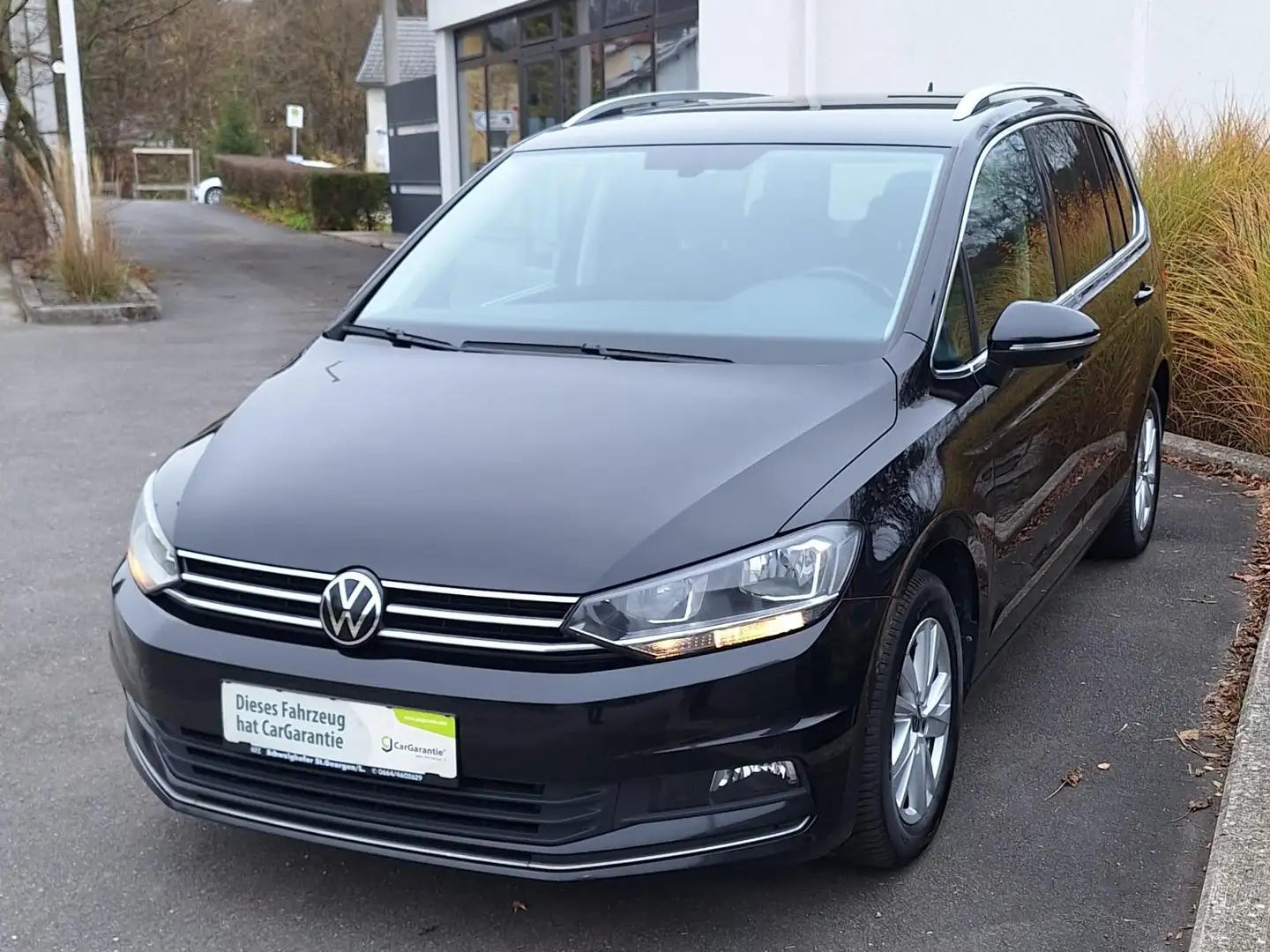 Volkswagen Touran Highline 2,0 TDI, Diesel, 122 PS, NETTO 17.417,- Schwarz - 1