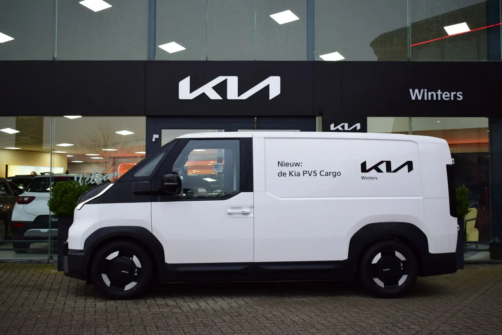 Kia PV5 L2H1 Elite Executive 71.2 kWh | Apple Carplay bijela - 2