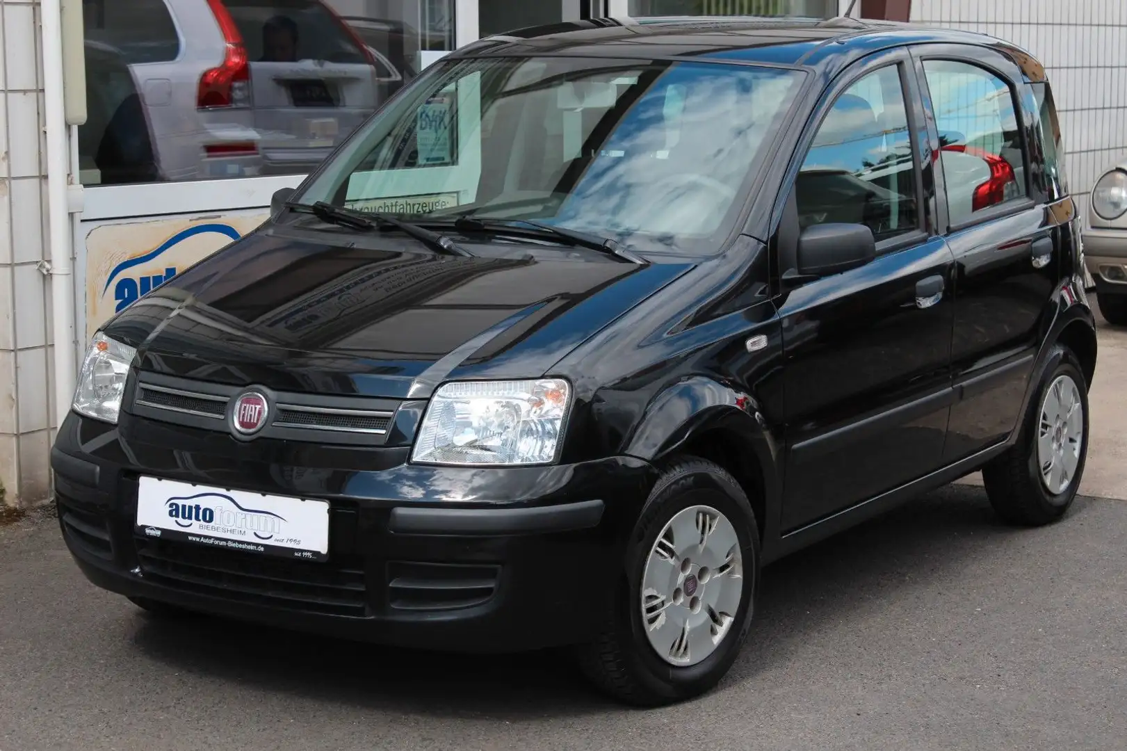 Fiat Panda 1.2 8V Dynamic Klimaautomatik Schwarz - 2