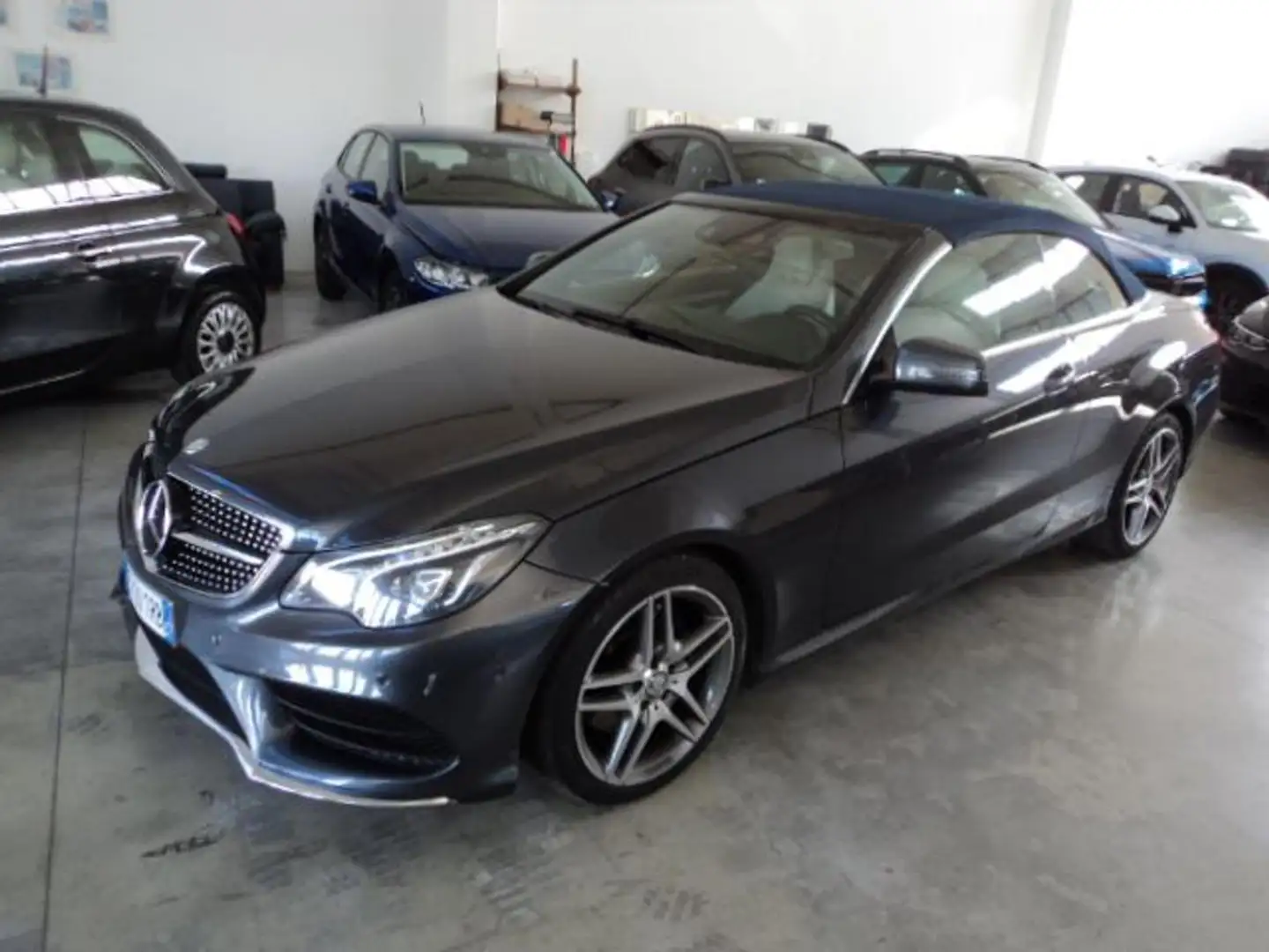 Mercedes-Benz E 250 CDI Cabrio premium Grigio - 1
