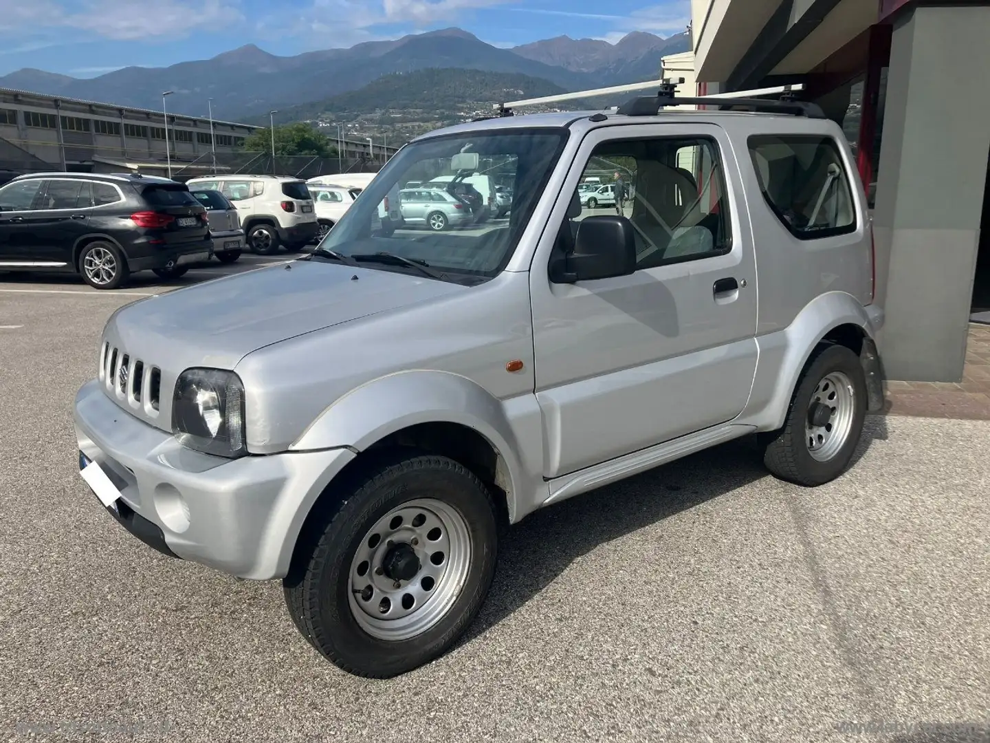 Suzuki Jimny 1.3 4WD JLX GANCIO TRAINO Gris - 2
