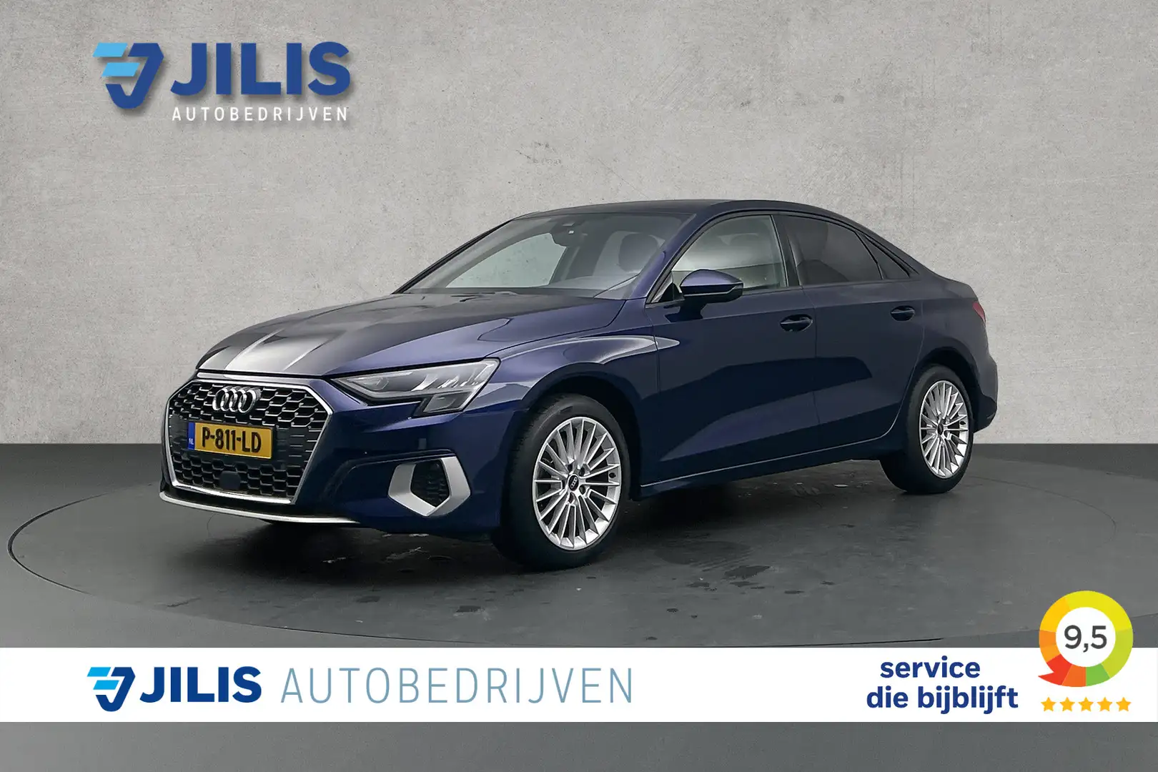 Audi A3 Limousine 30 TFSI Business edition | LED koplampen Blauw - 1