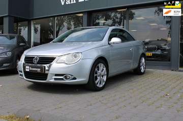 2.0-16v FSI CABRIO PANO AIRCO TREKHAAK