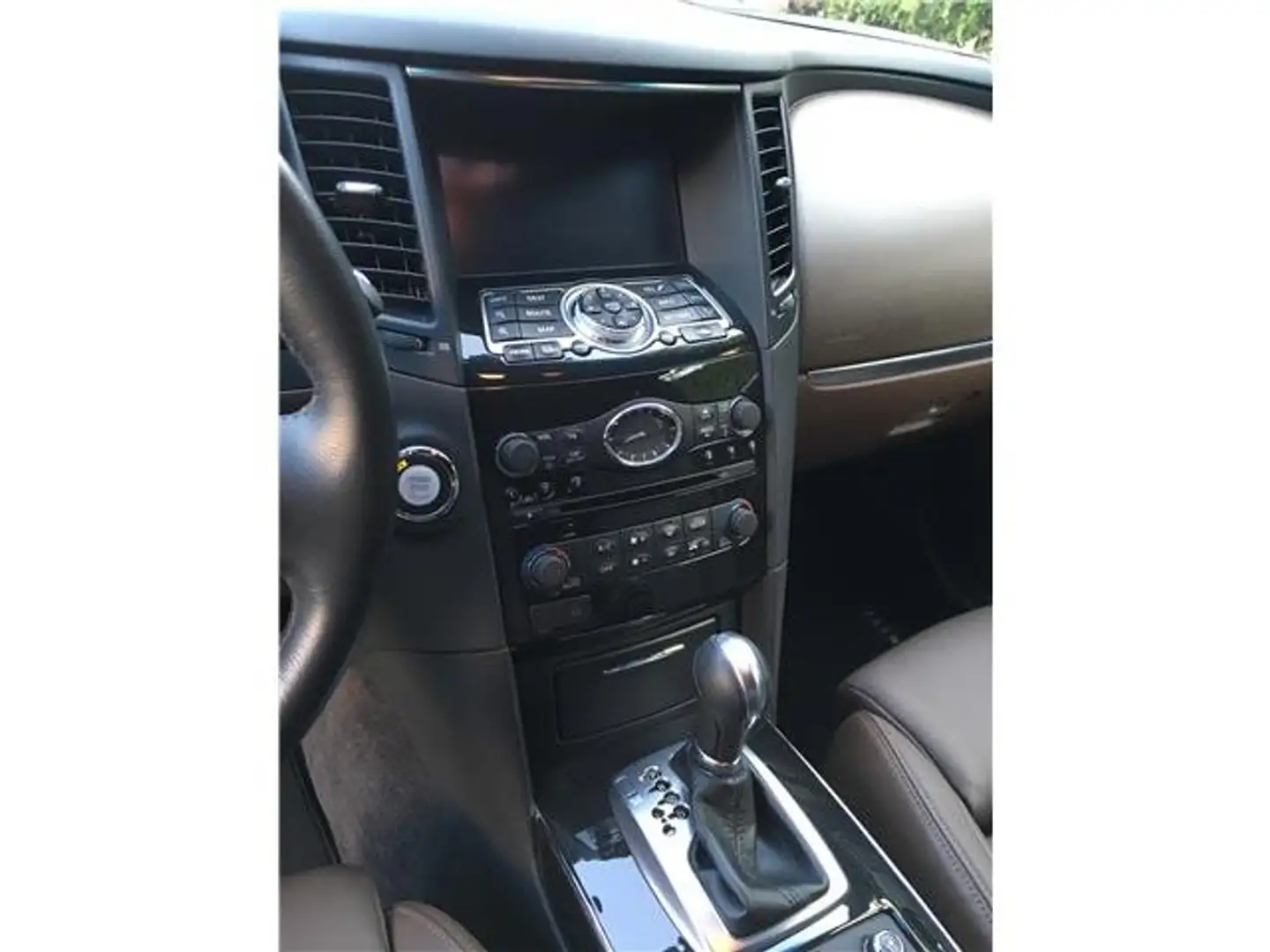 Infiniti QX70 QX70 3.0d GT Premium 175 kW 238 CV - 2