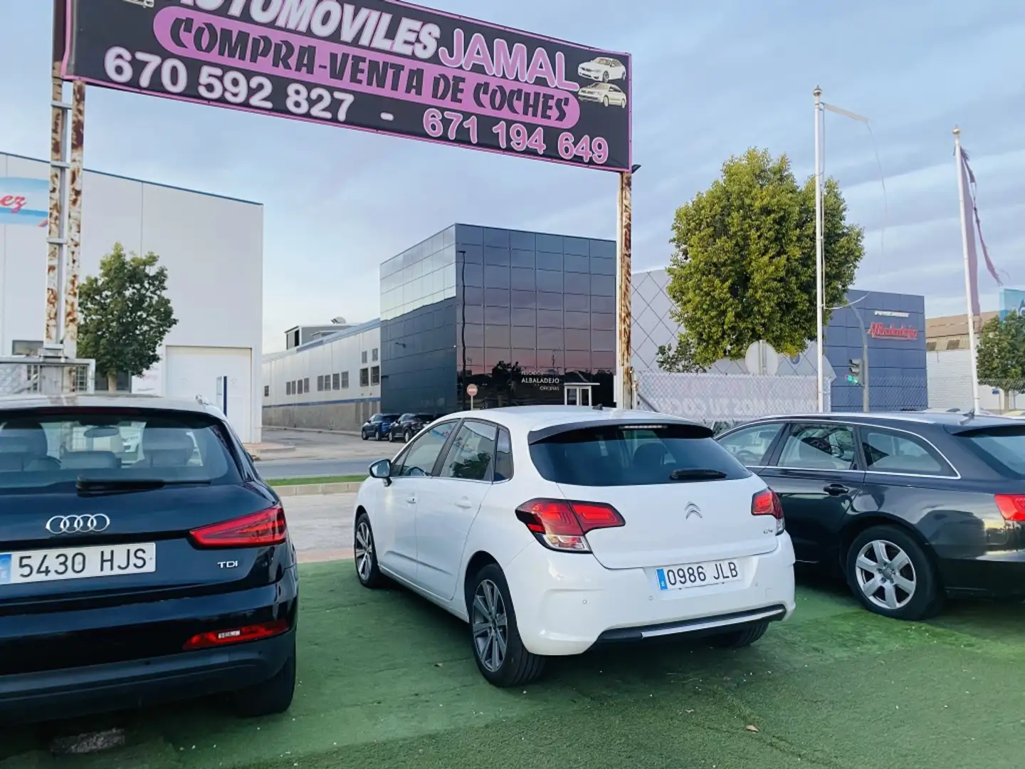 Citroen C4 1.6BlueHDI Feel 100 Blanco - 2