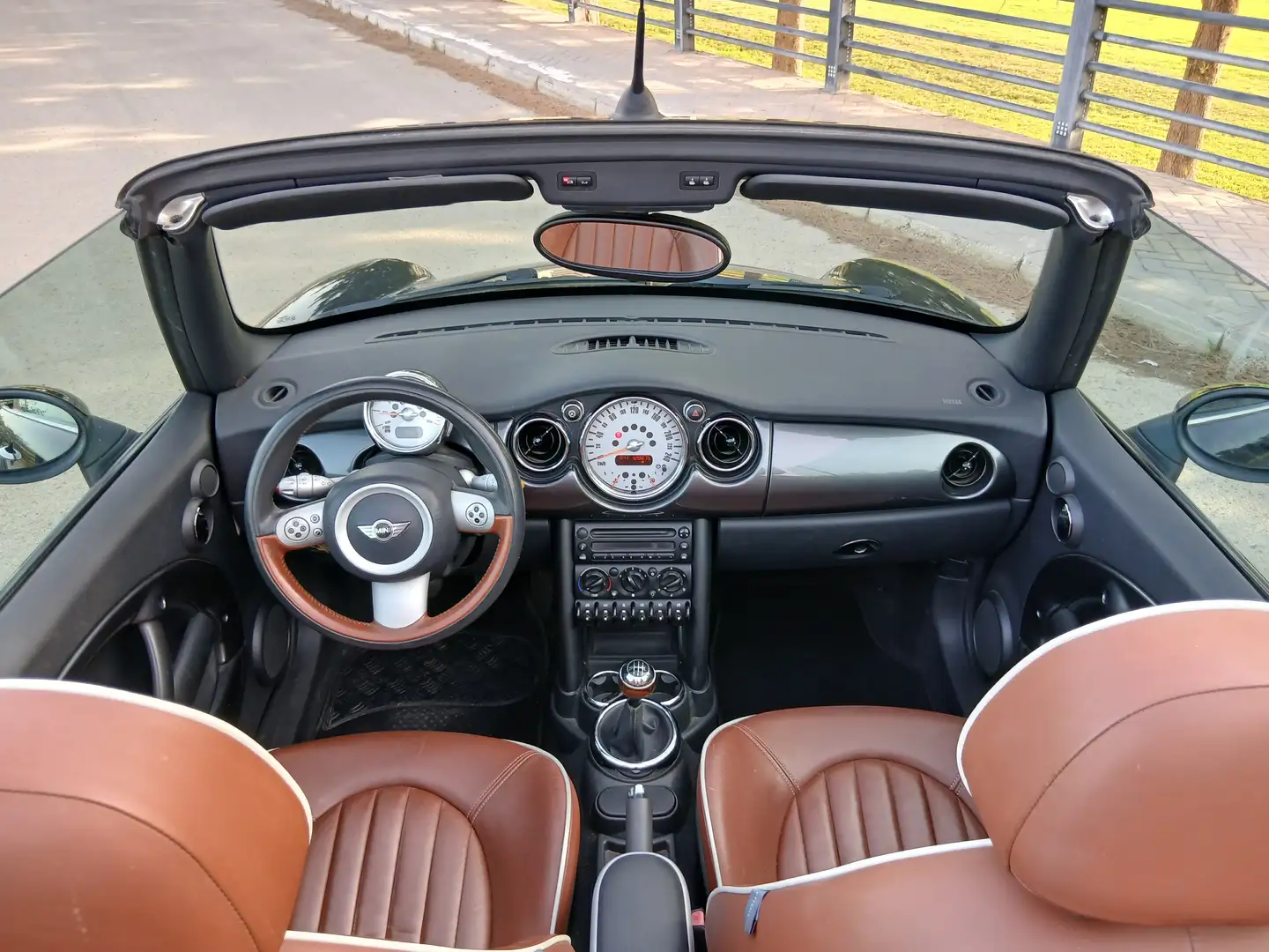 MINI One Cabrio edition Sidewalk 1.6 Negro - 1