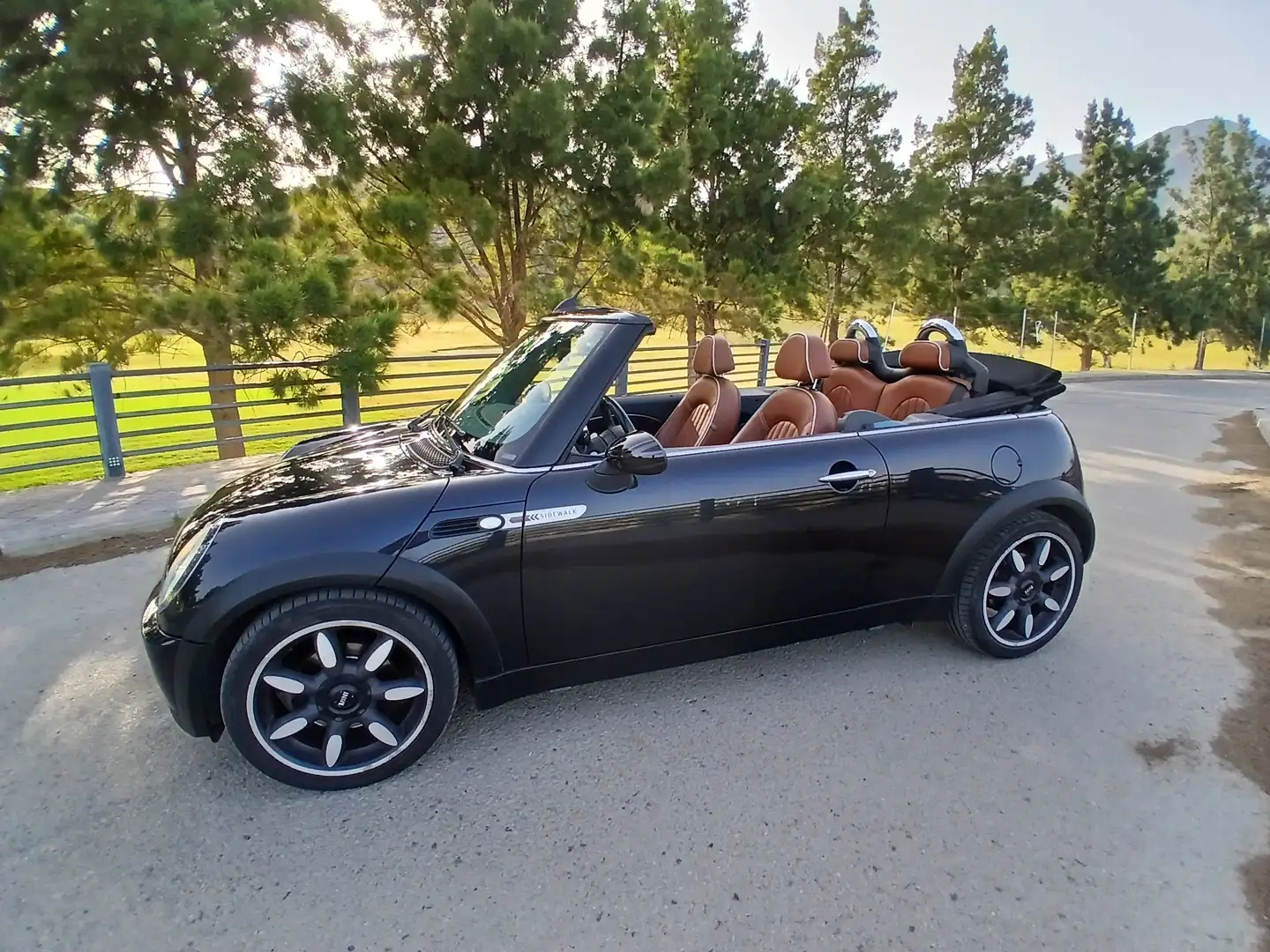 MINI One Cabrio edition Sidewalk 1.6 Negro - 2