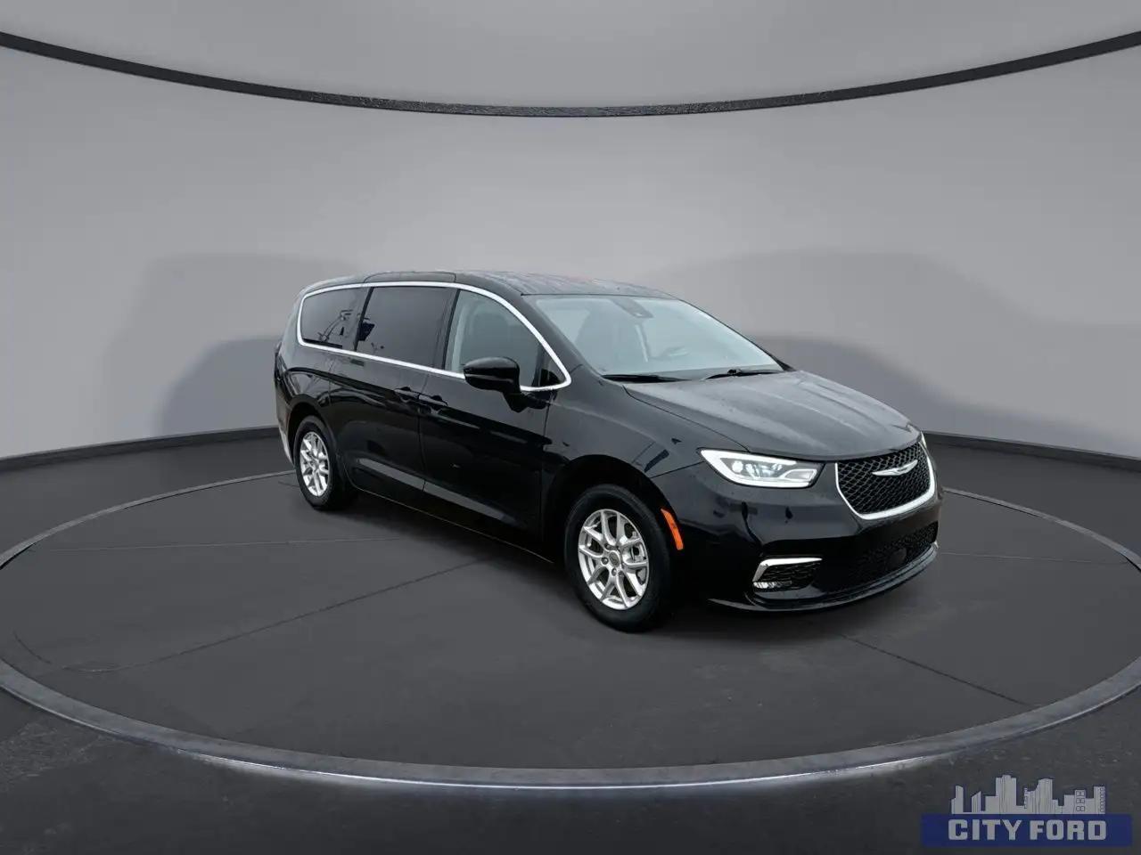 Chrysler Pacifica снимка Chrysler Pacifica
