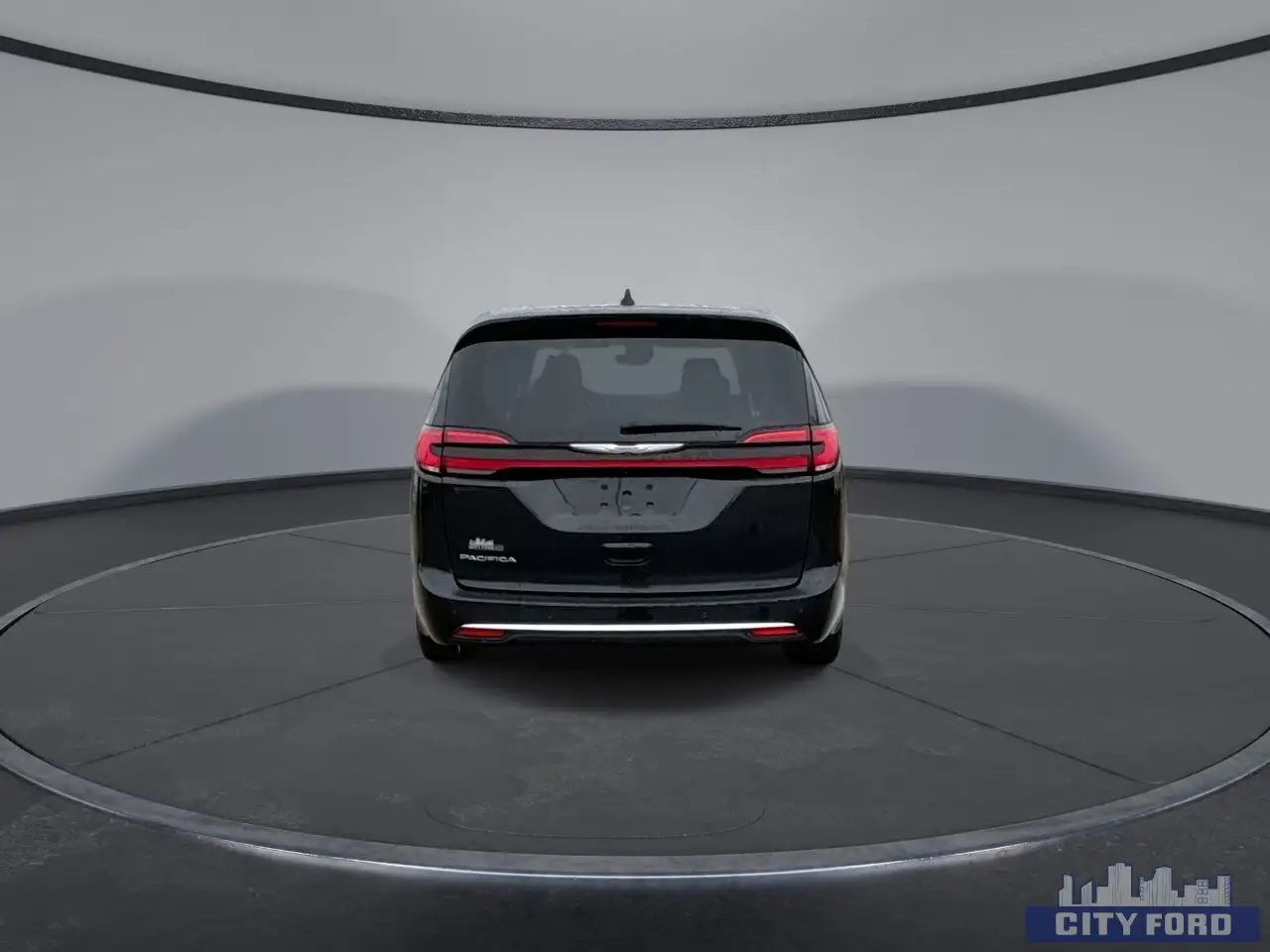 Chrysler Pacifica снимка Chrysler Pacifica